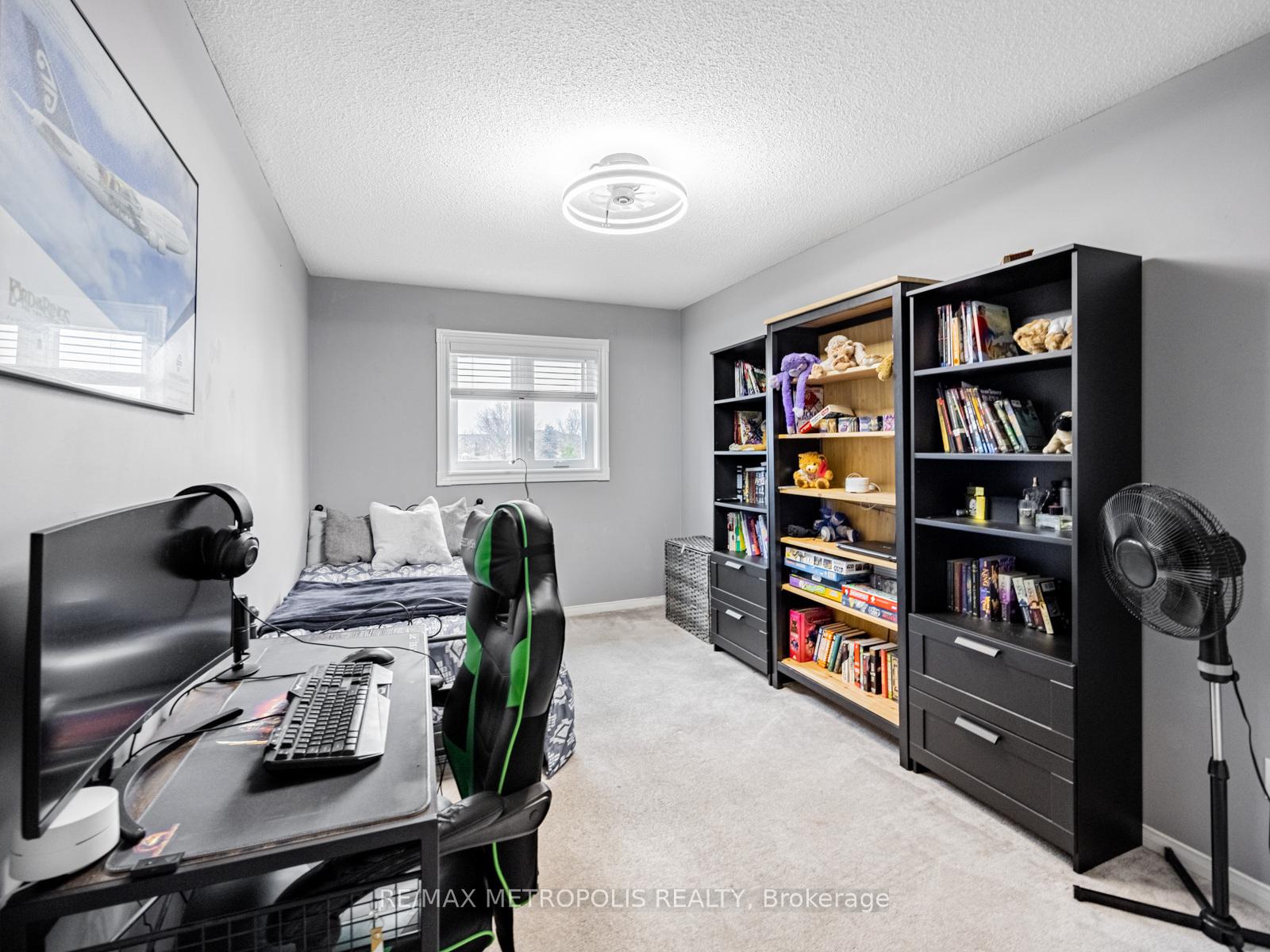 Photo 22 of 23 Torada Court, Brampton, Snelgrove — HOMEH