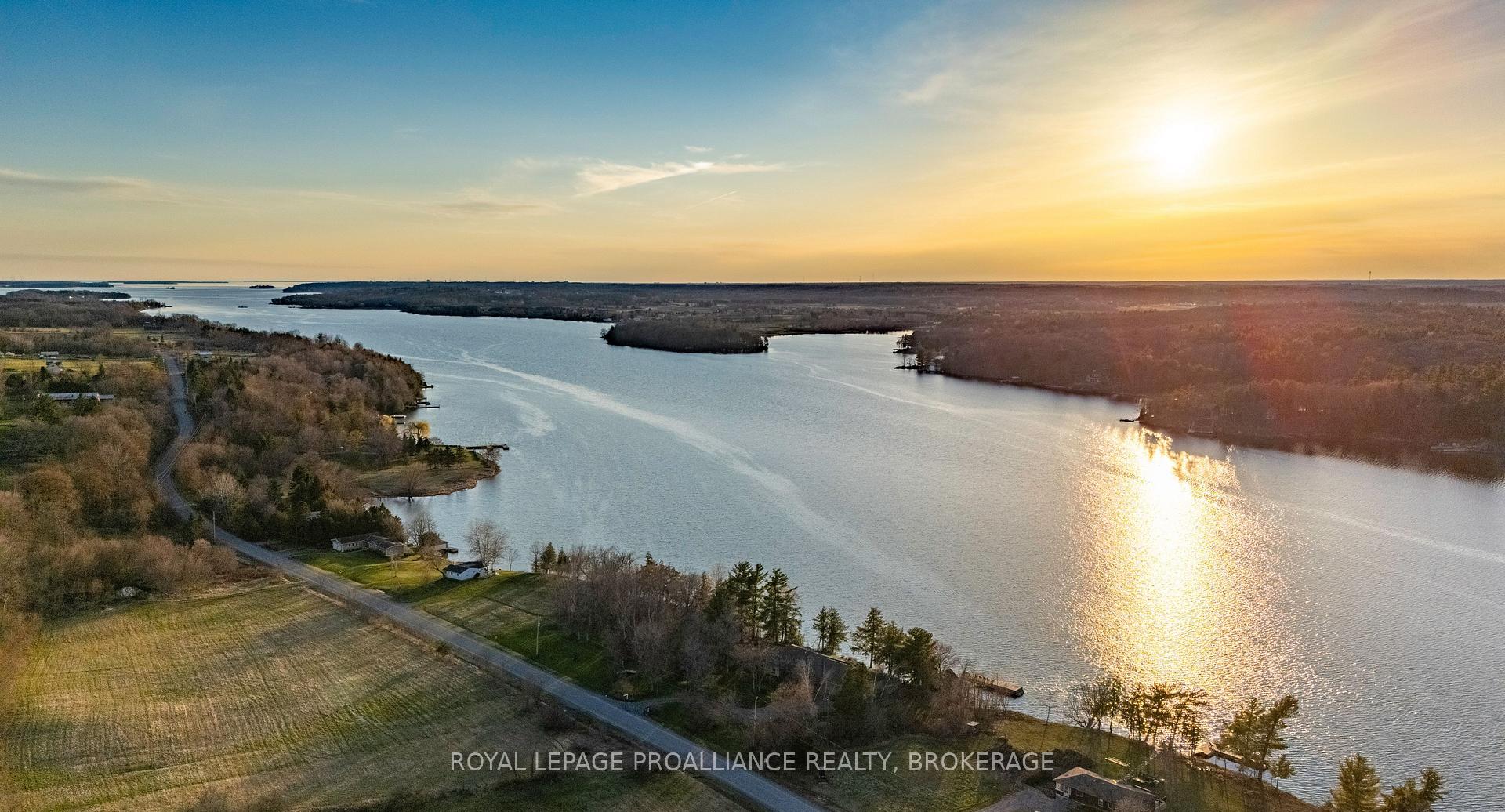 Photo 1 of 873 North Shore Road, Frontenac Islands, The Islands — HOMEH