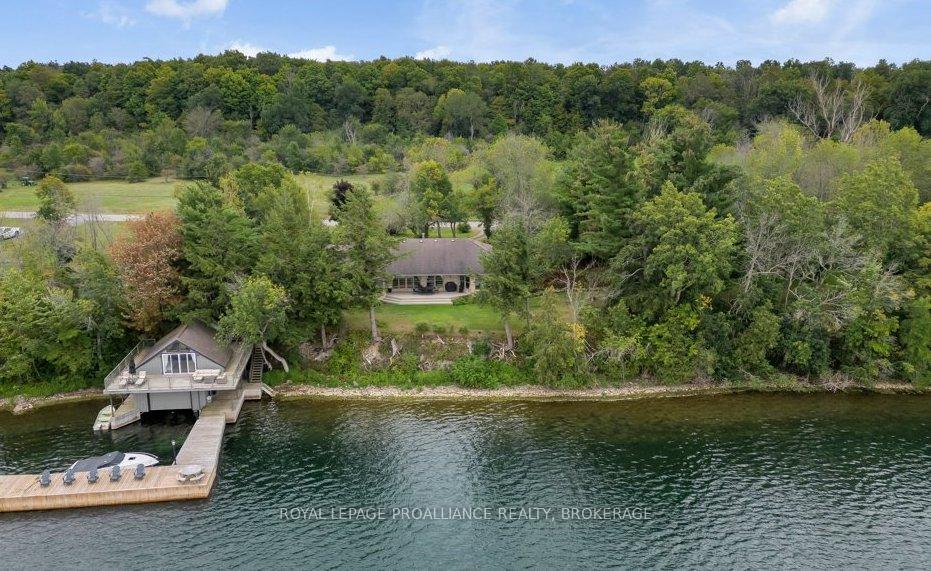 Photo 2 of 873 North Shore Road, Frontenac Islands, The Islands — HOMEH