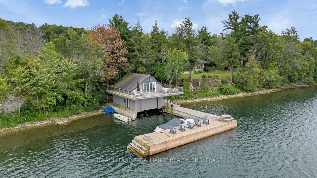 Photo 3 of 873 North Shore Road, Frontenac Islands, The Islands — HOMEH