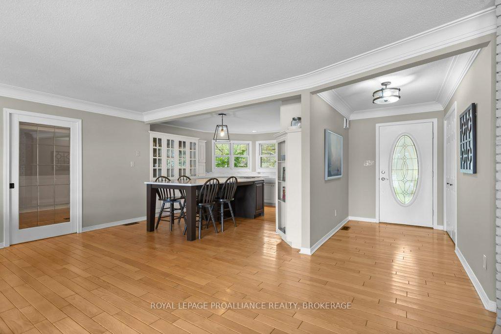 Photo 13 of 873 North Shore Road, Frontenac Islands, The Islands — HOMEH