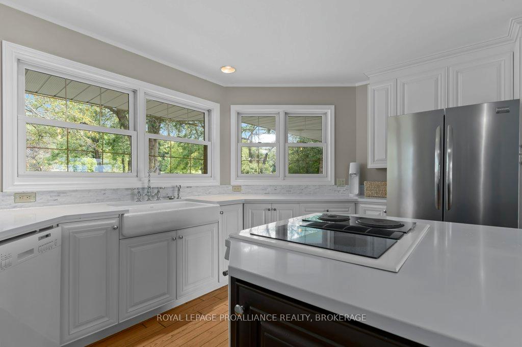 Photo 15 of 873 North Shore Road, Frontenac Islands, The Islands — HOMEH