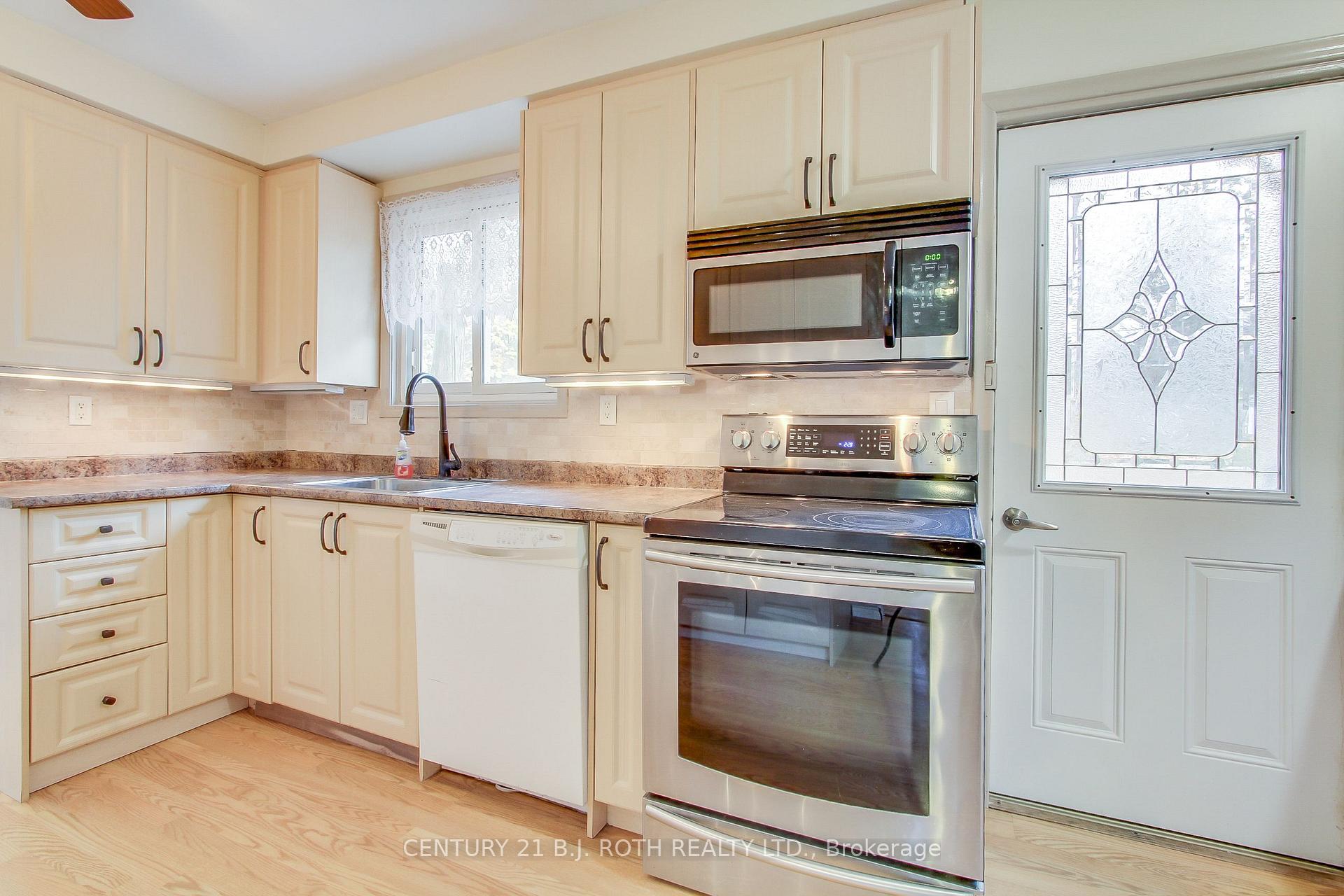 Photo 9 of 51 Albert Street, Brock, Cannington — HOMEH