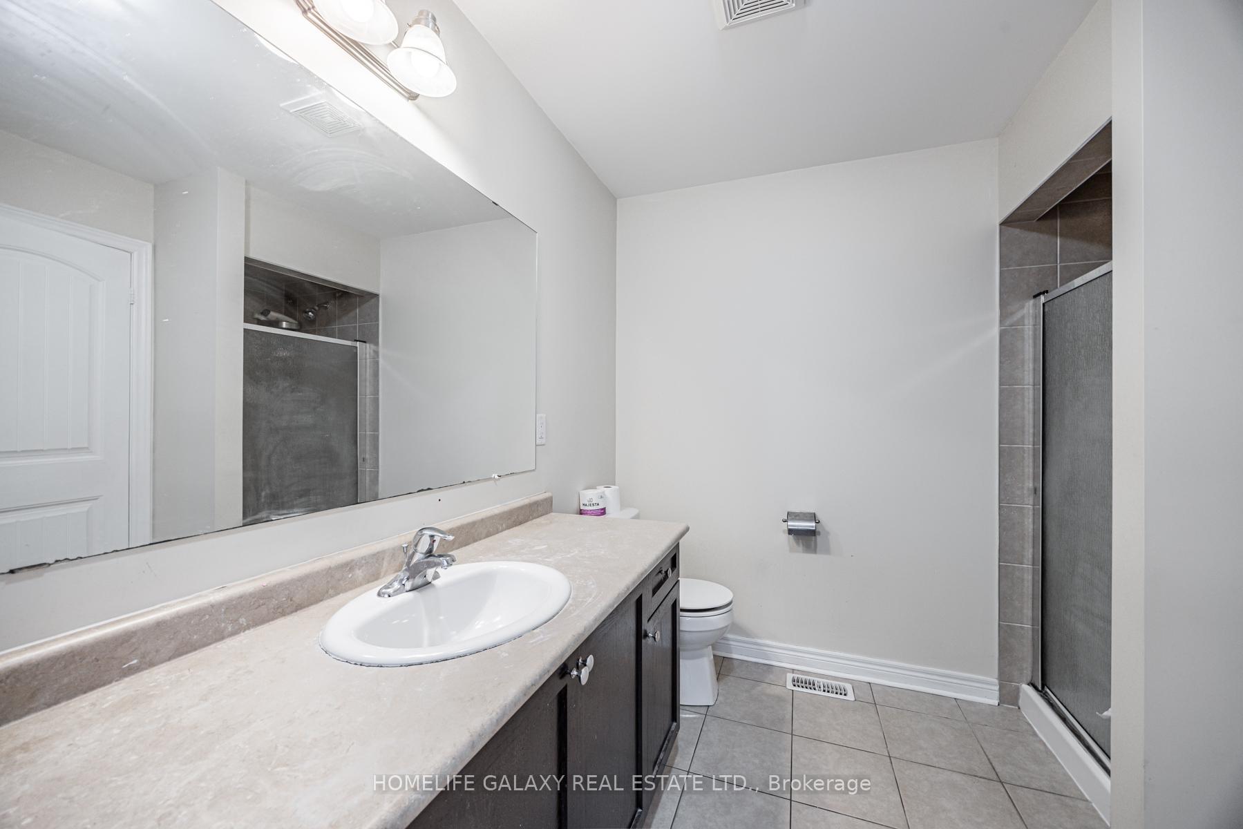 Photo 21 of 12 Snapdragon Square, Brampton, Bram East — HOMEH