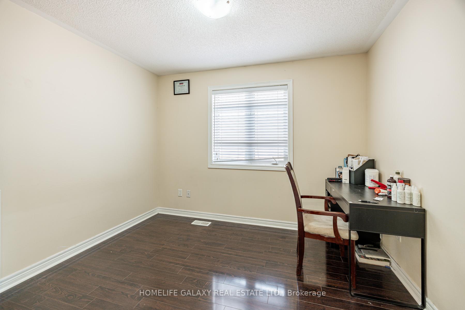 Photo 23 of 12 Snapdragon Square, Brampton, Bram East — HOMEH