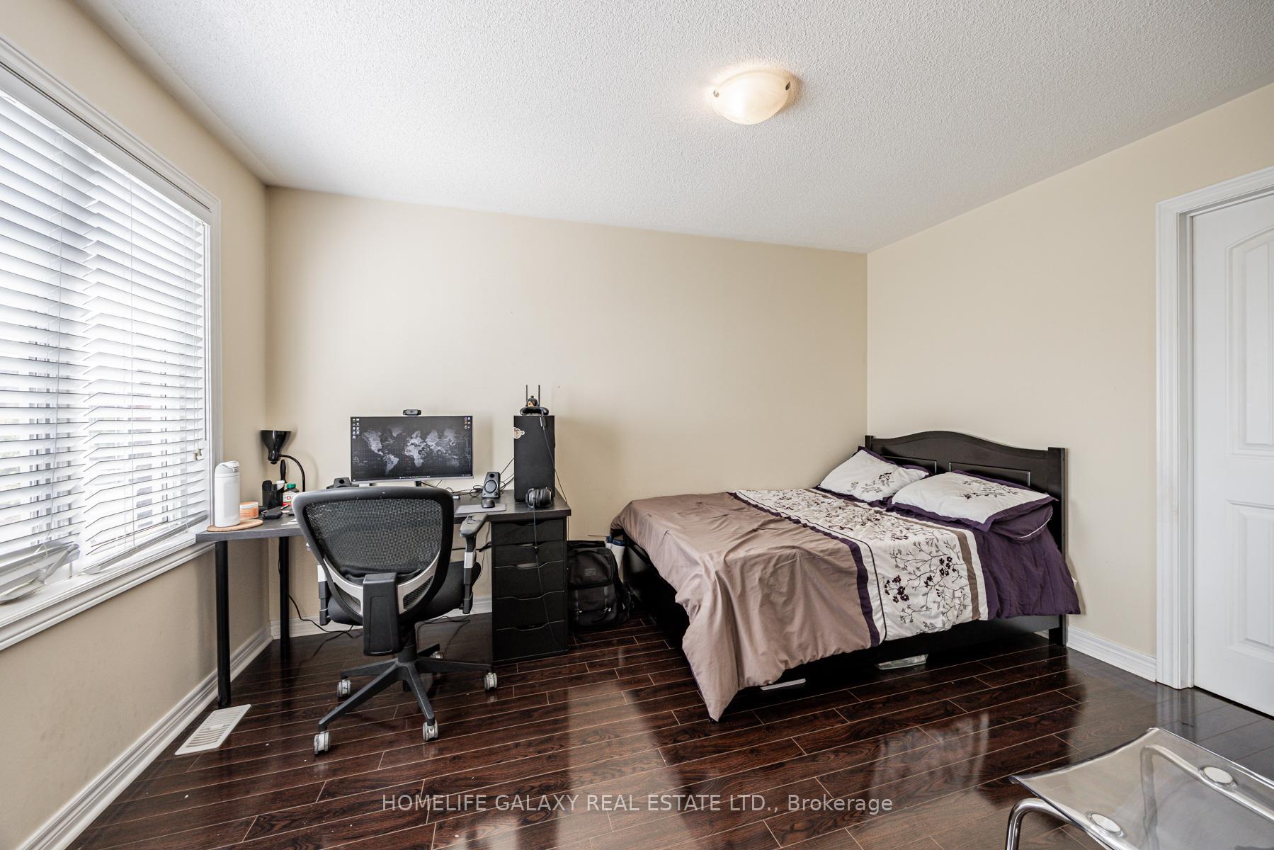 Photo 25 of 12 Snapdragon Square, Brampton, Bram East — HOMEH