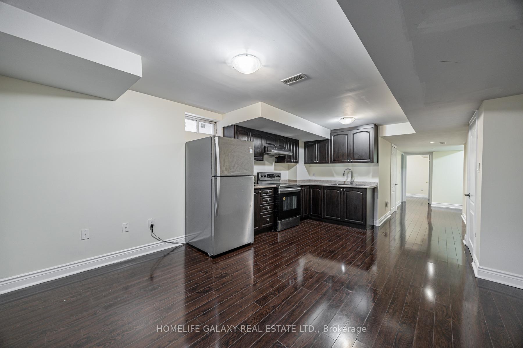 Photo 29 of 12 Snapdragon Square, Brampton, Bram East — HOMEH