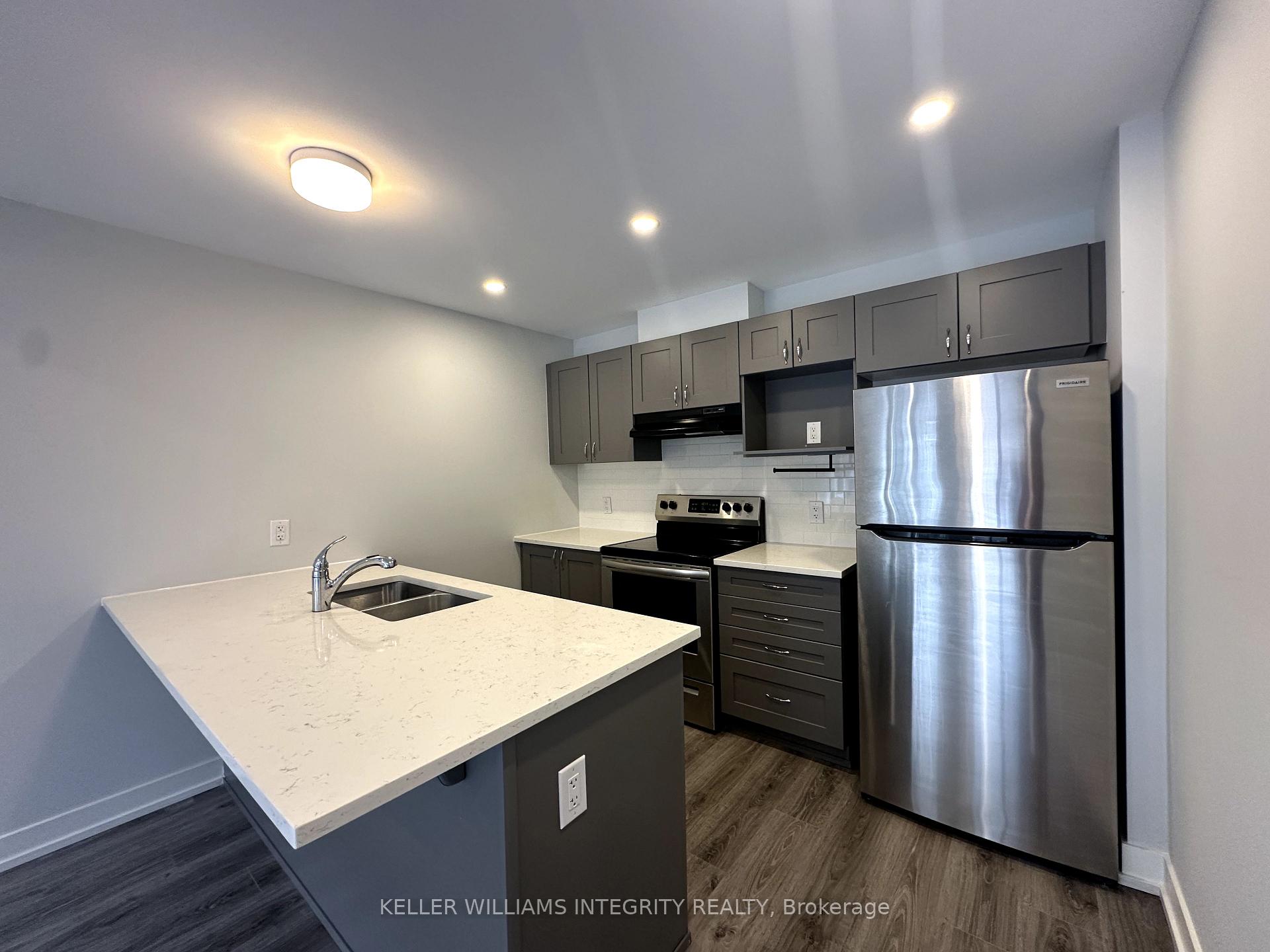 Photo 4 of Unit 107, 280 Anyolite Private, Ottawa, Barrhaven - Heritage Park — HOMEH