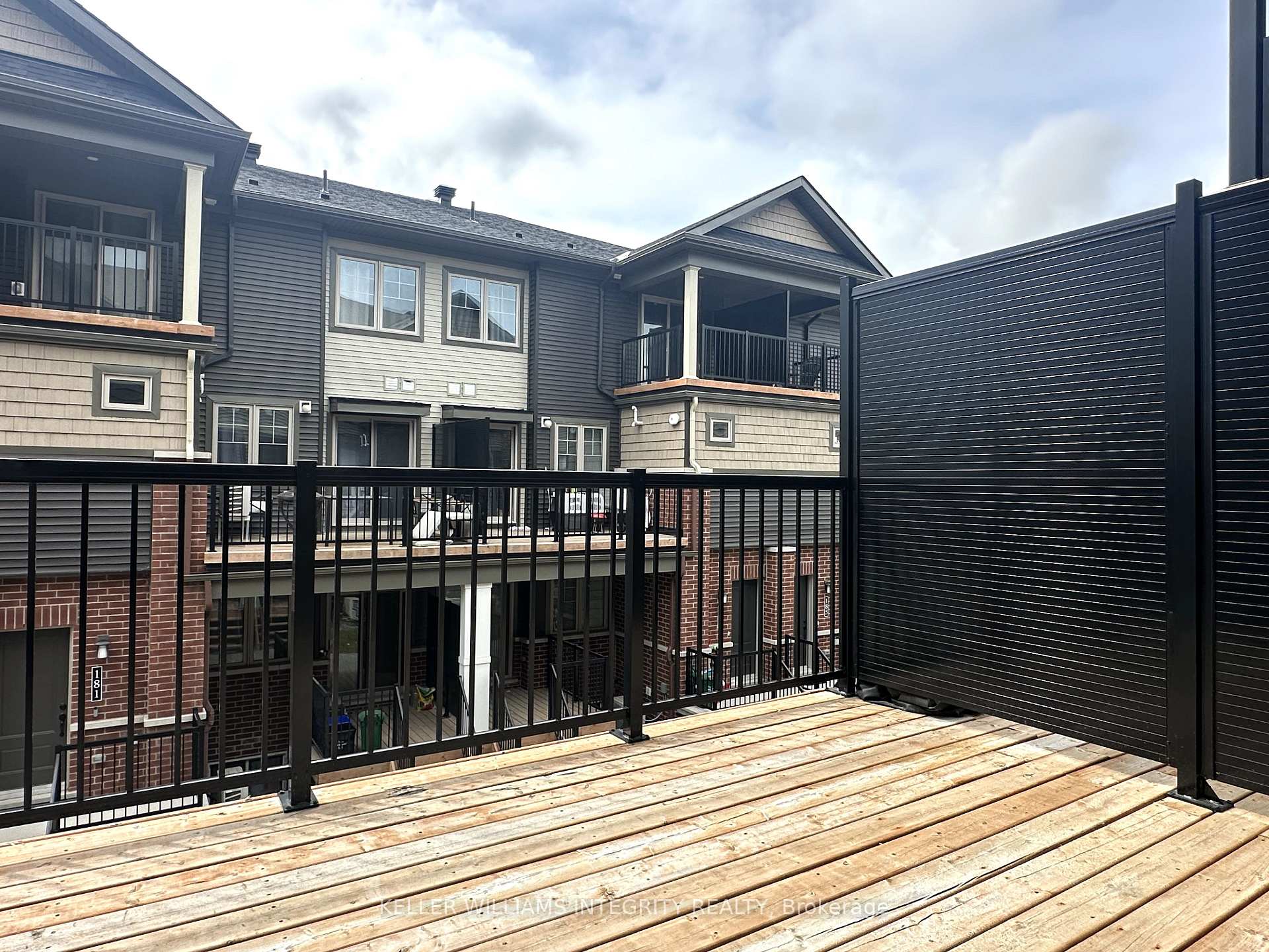 Photo 8 of Unit 107, 280 Anyolite Private, Ottawa, Barrhaven - Heritage Park — HOMEH