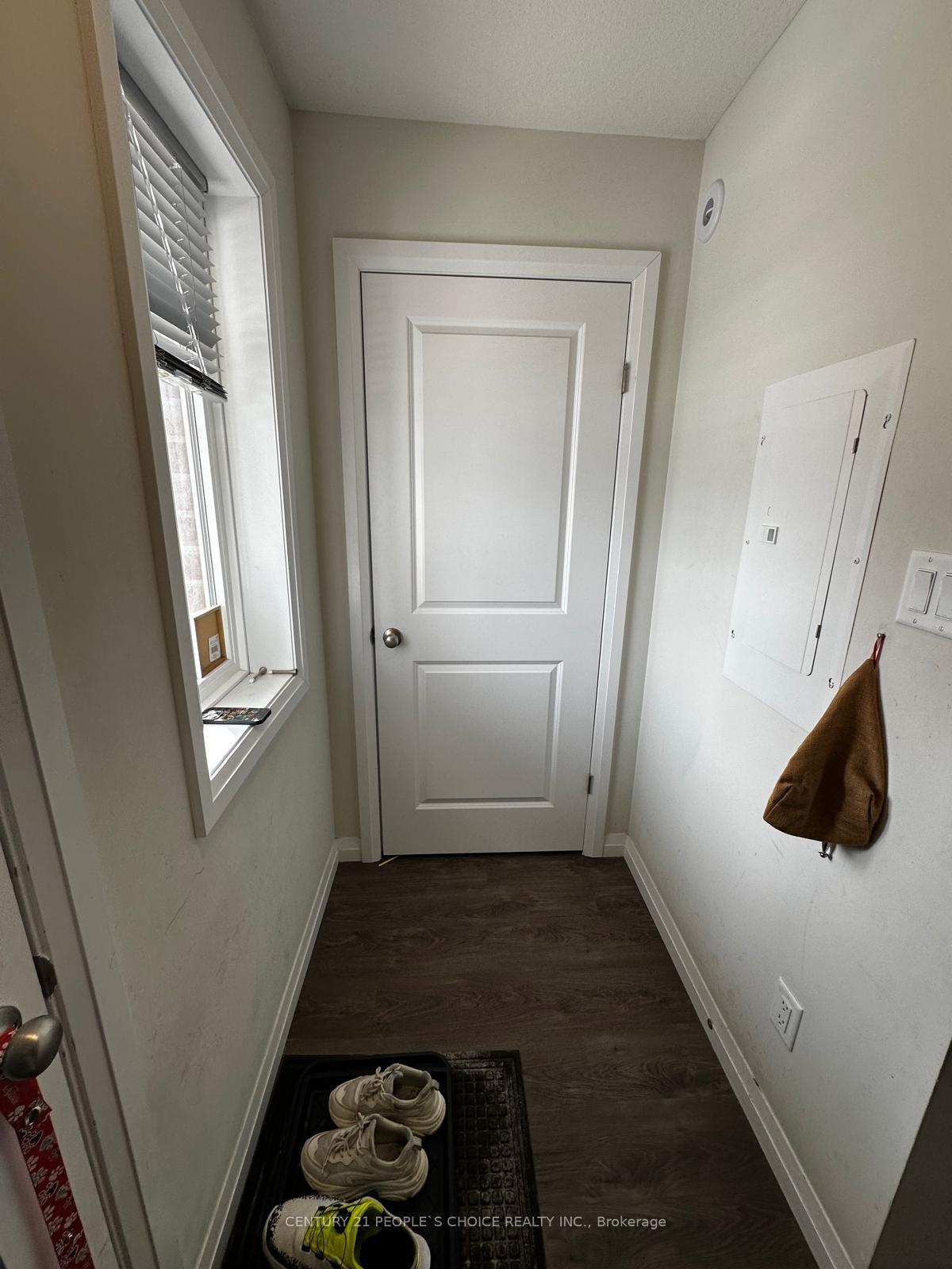 Photo 16 of Unit B6, 24 Morrison Road, Kitchener — HOMEH