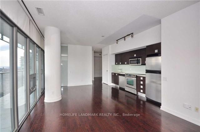 Photo 4 of Unit 3003, 33 Charles Street E, Toronto, Church-Yonge Corridor — HOMEH