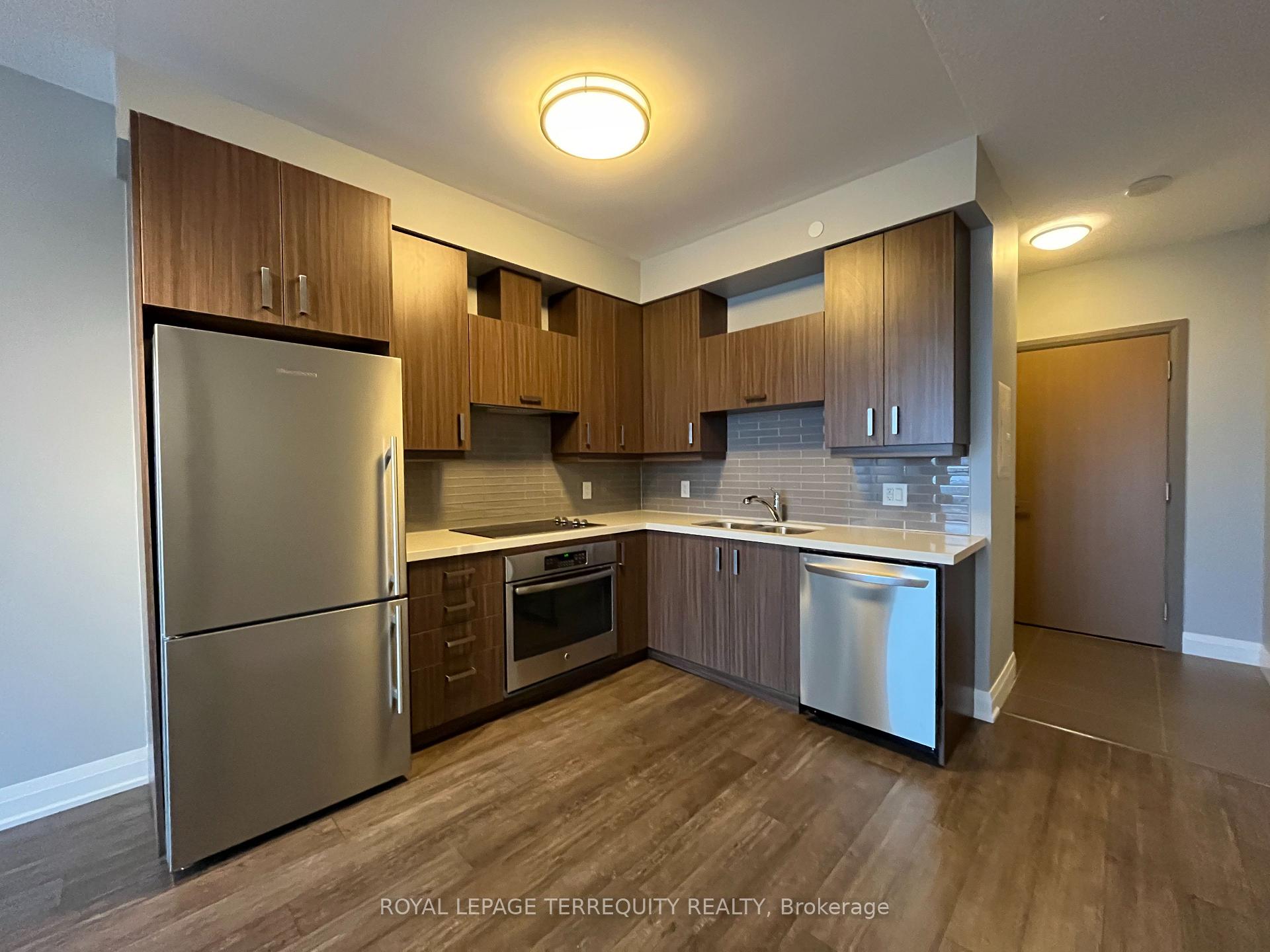 Photo 5 of Unit 511, 28 Uptown Drive, Markham, Unionville — HOMEH