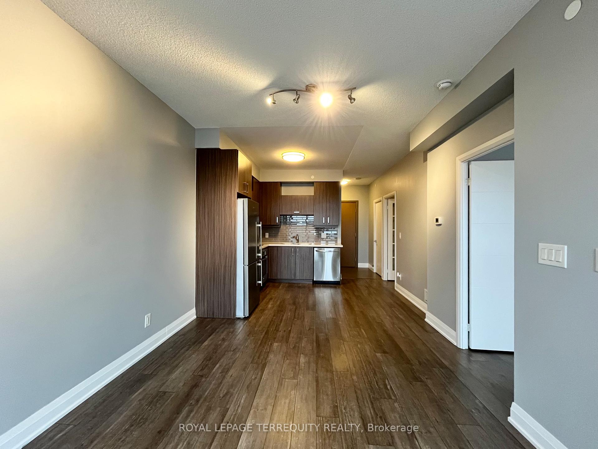 Photo 9 of Unit 511, 28 Uptown Drive, Markham, Unionville — HOMEH