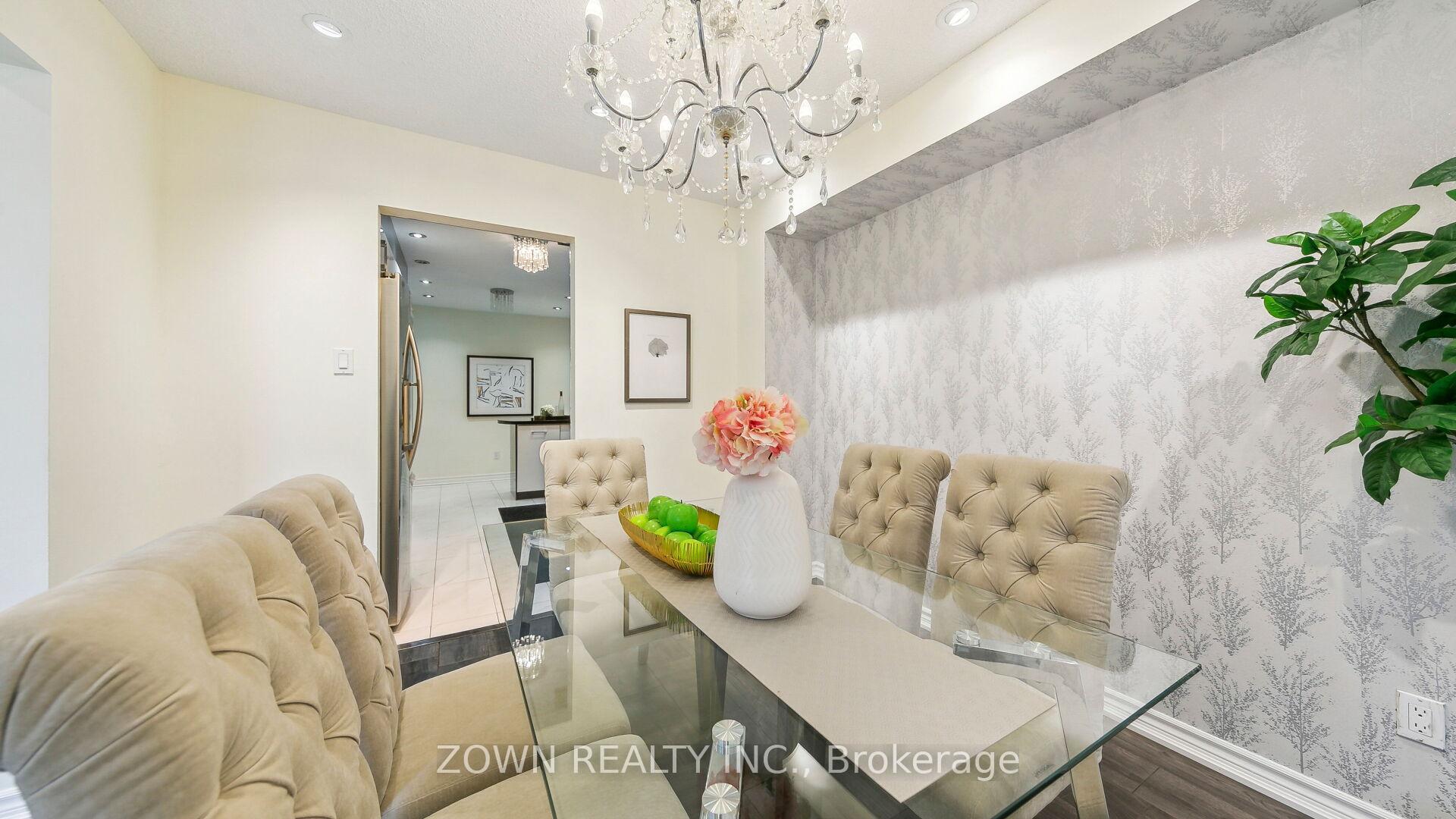Photo 15 of 33 Dafoe Crescent, Brampton, Fletcher's West — HOMEH