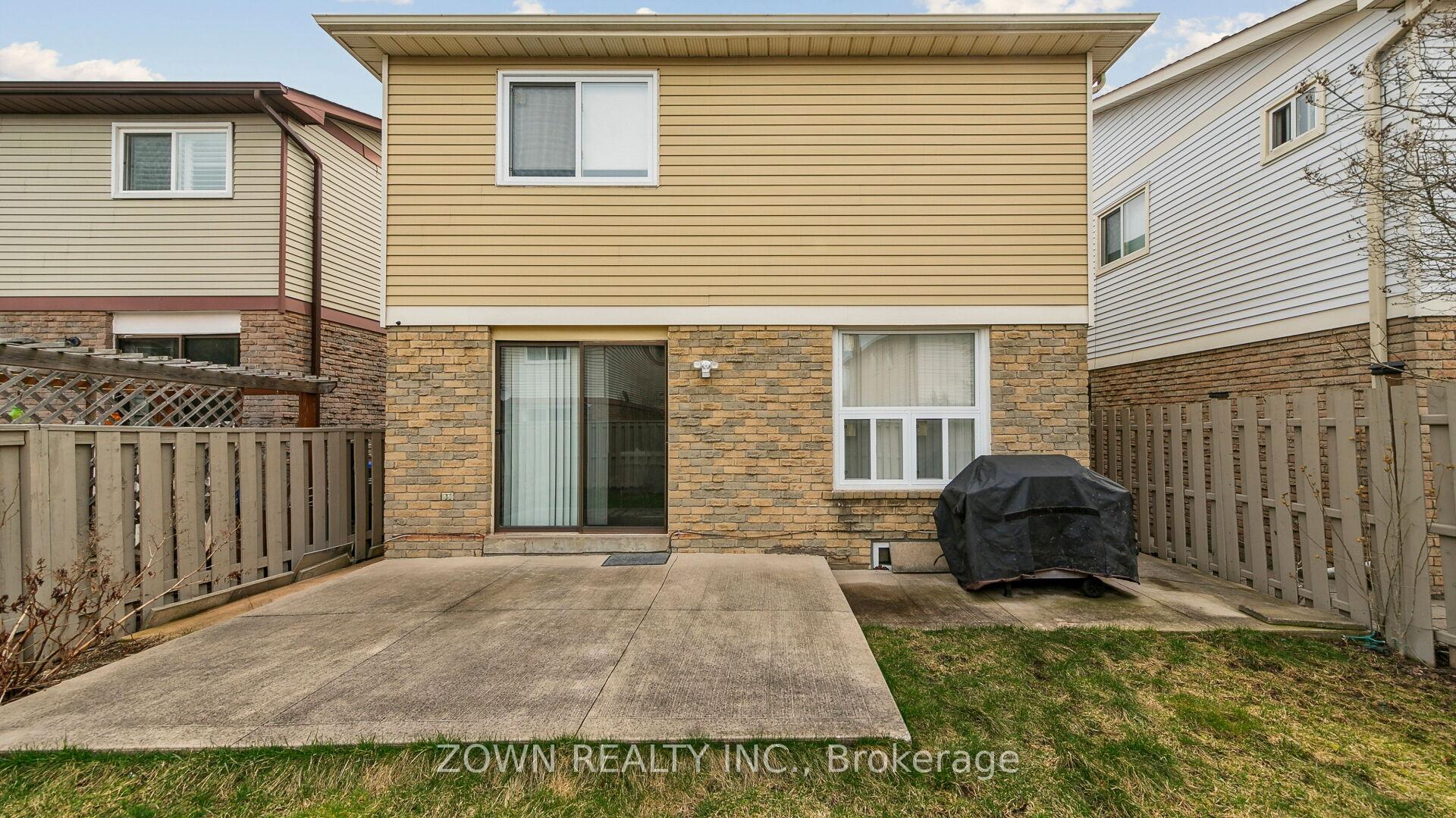 Photo 36 of 33 Dafoe Crescent, Brampton, Fletcher's West — HOMEH