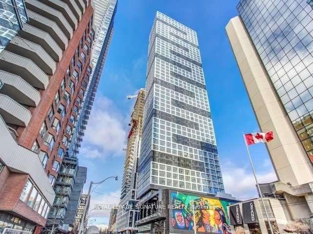 Front of Unit 2615, 181 Dundas Street E