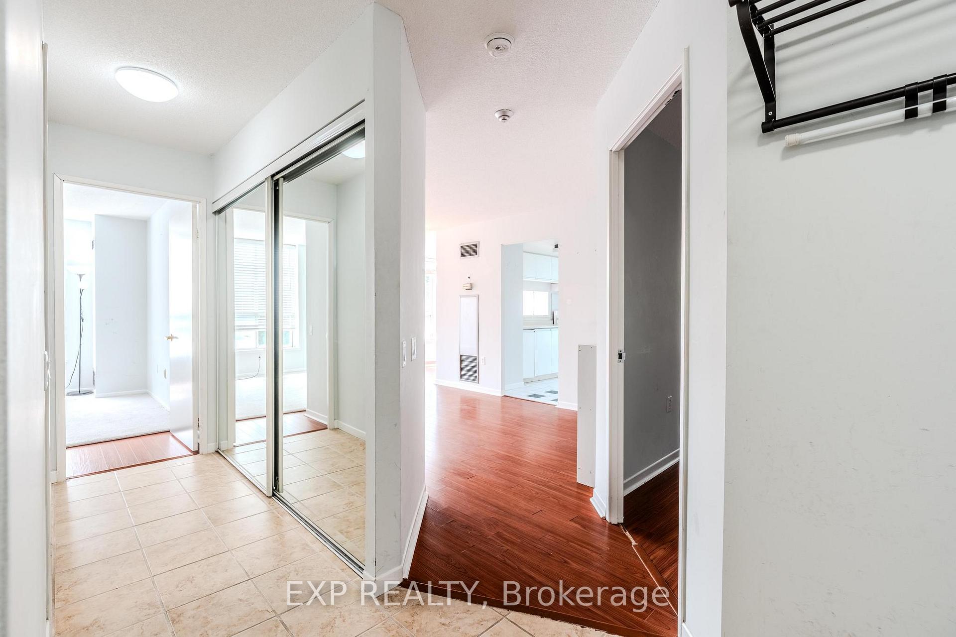 Photo 5 of Unit 303, 21 Overlea Boulevard, Toronto, Thorncliffe Park — HOMEH