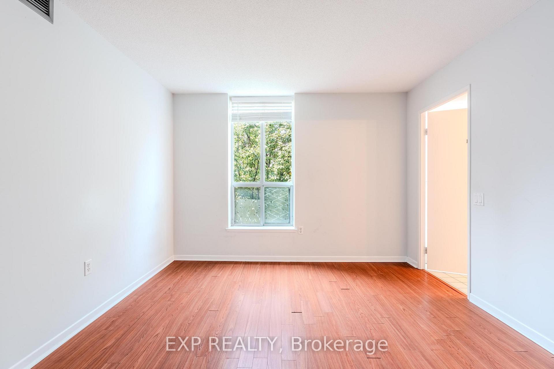 Photo 7 of Unit 303, 21 Overlea Boulevard, Toronto, Thorncliffe Park — HOMEH