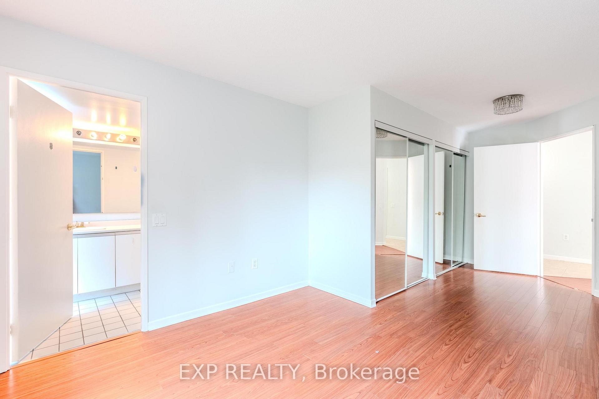 Photo 8 of Unit 303, 21 Overlea Boulevard, Toronto, Thorncliffe Park — HOMEH