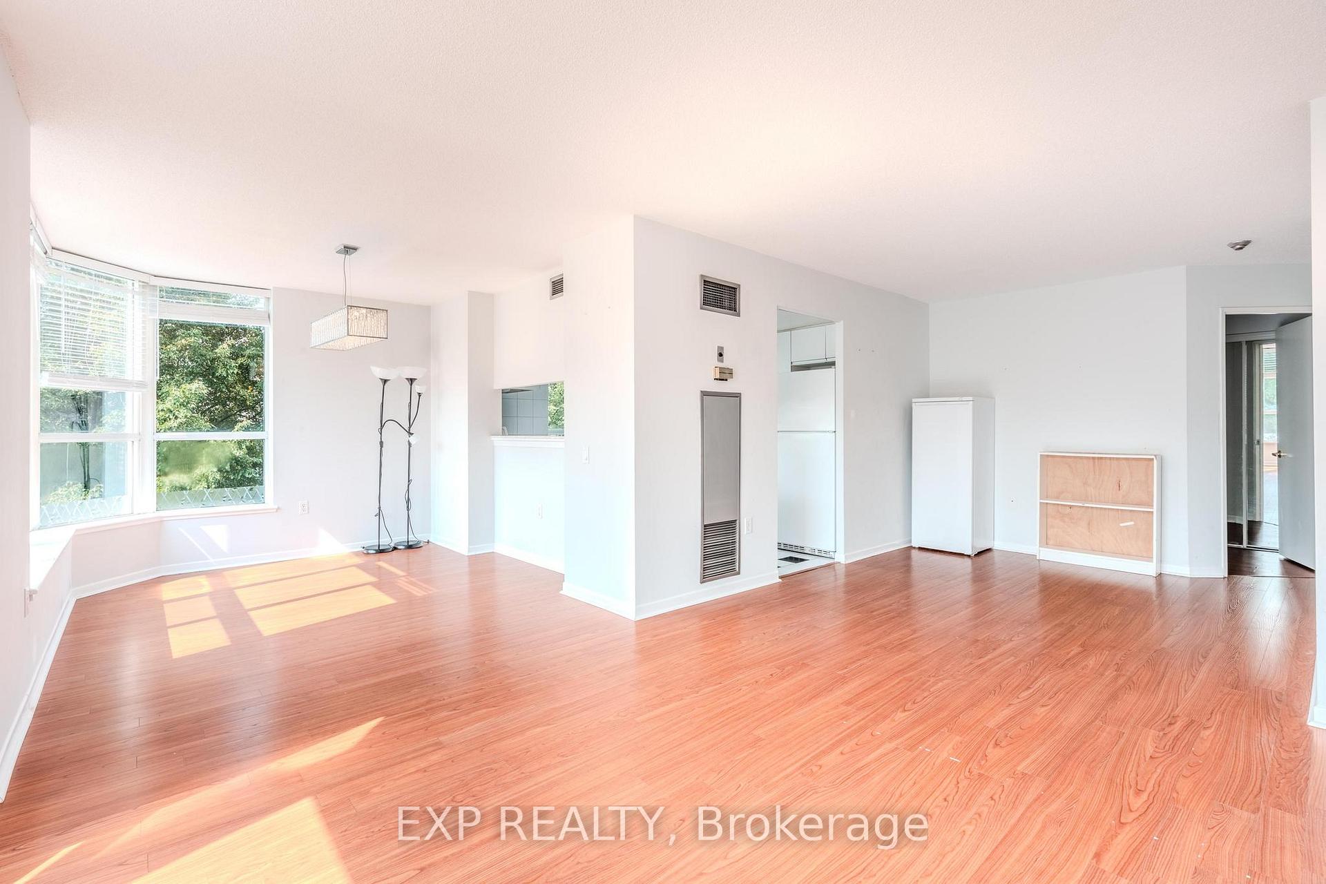 Photo 12 of Unit 303, 21 Overlea Boulevard, Toronto, Thorncliffe Park — HOMEH