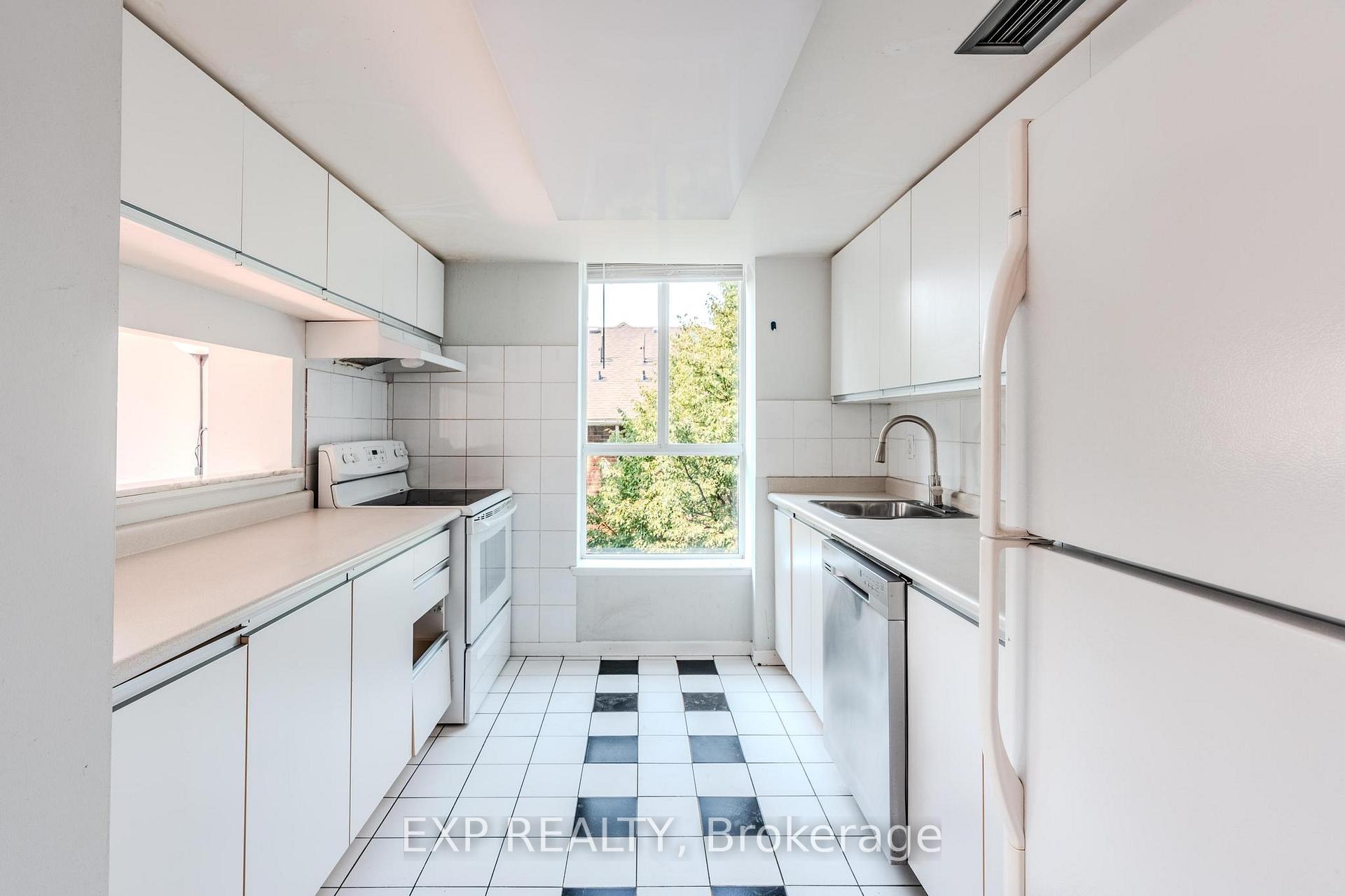 Photo 15 of Unit 303, 21 Overlea Boulevard, Toronto, Thorncliffe Park — HOMEH