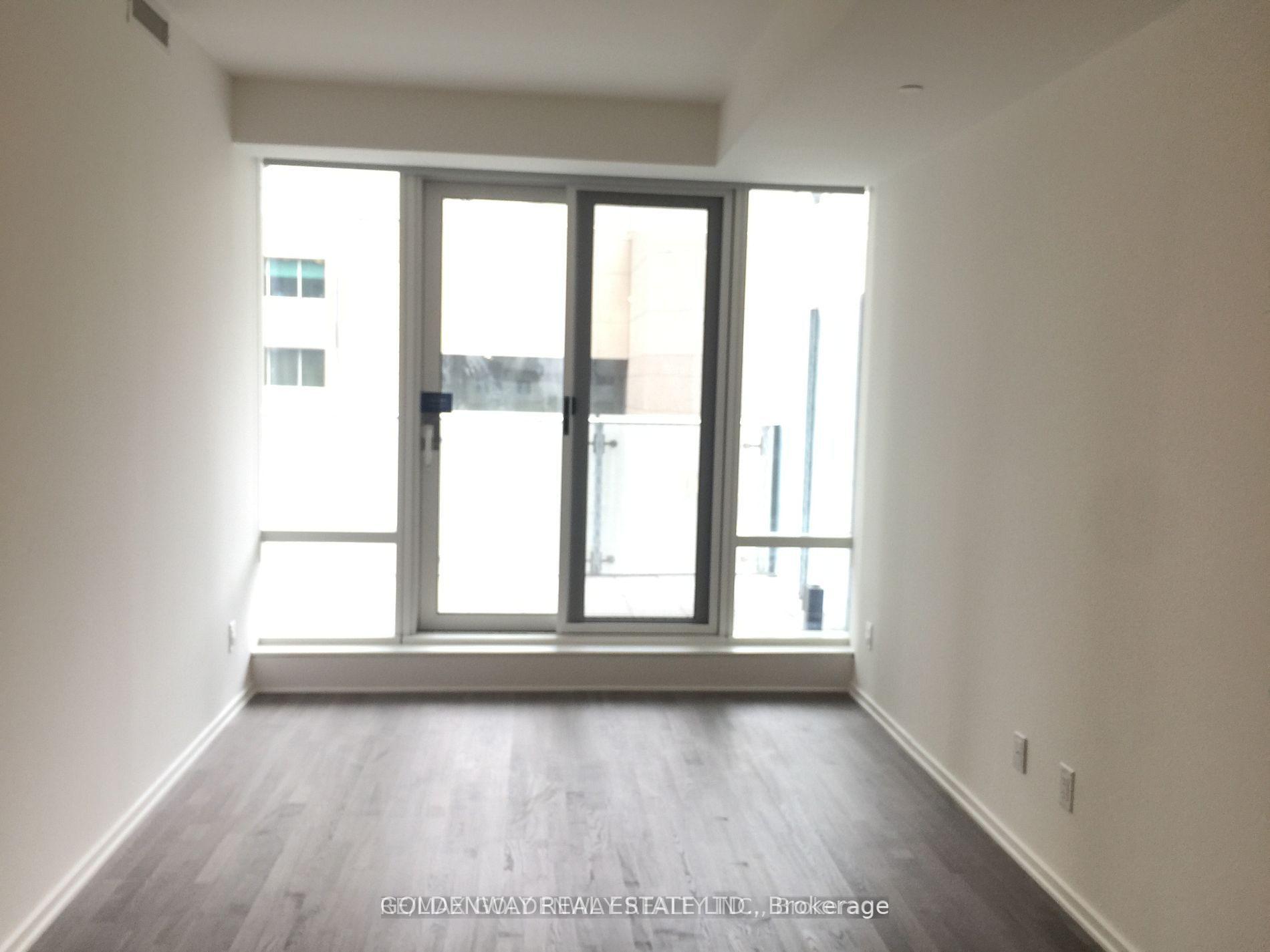 Photo 5 of Unit 424, 1 Bloor Street E, Toronto, Church-Yonge Corridor — HOMEH