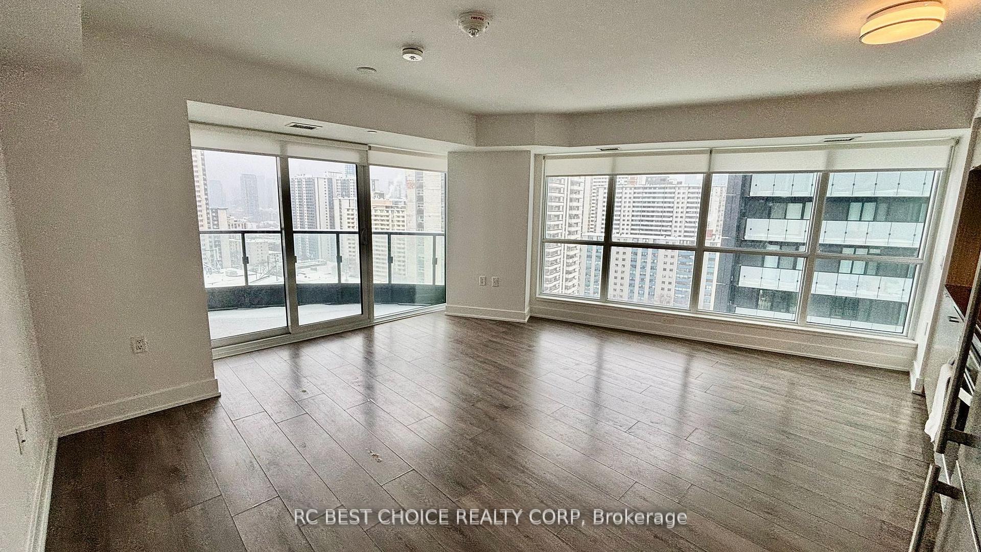 Photo 22 of Unit 2022, 585 Bloor Street E, Toronto, North St. James Town — HOMEH