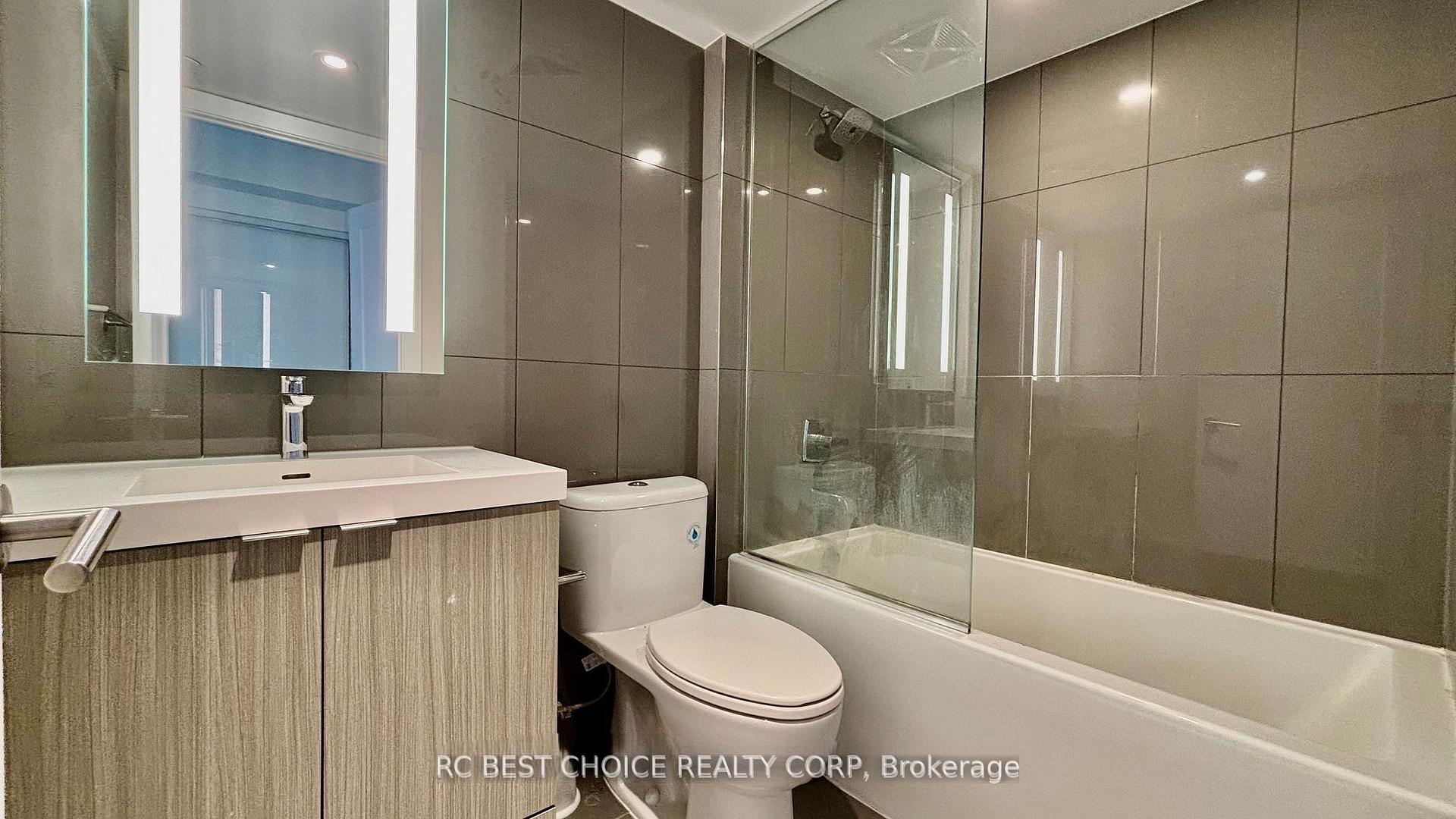 Photo 30 of Unit 2022, 585 Bloor Street E, Toronto, North St. James Town — HOMEH
