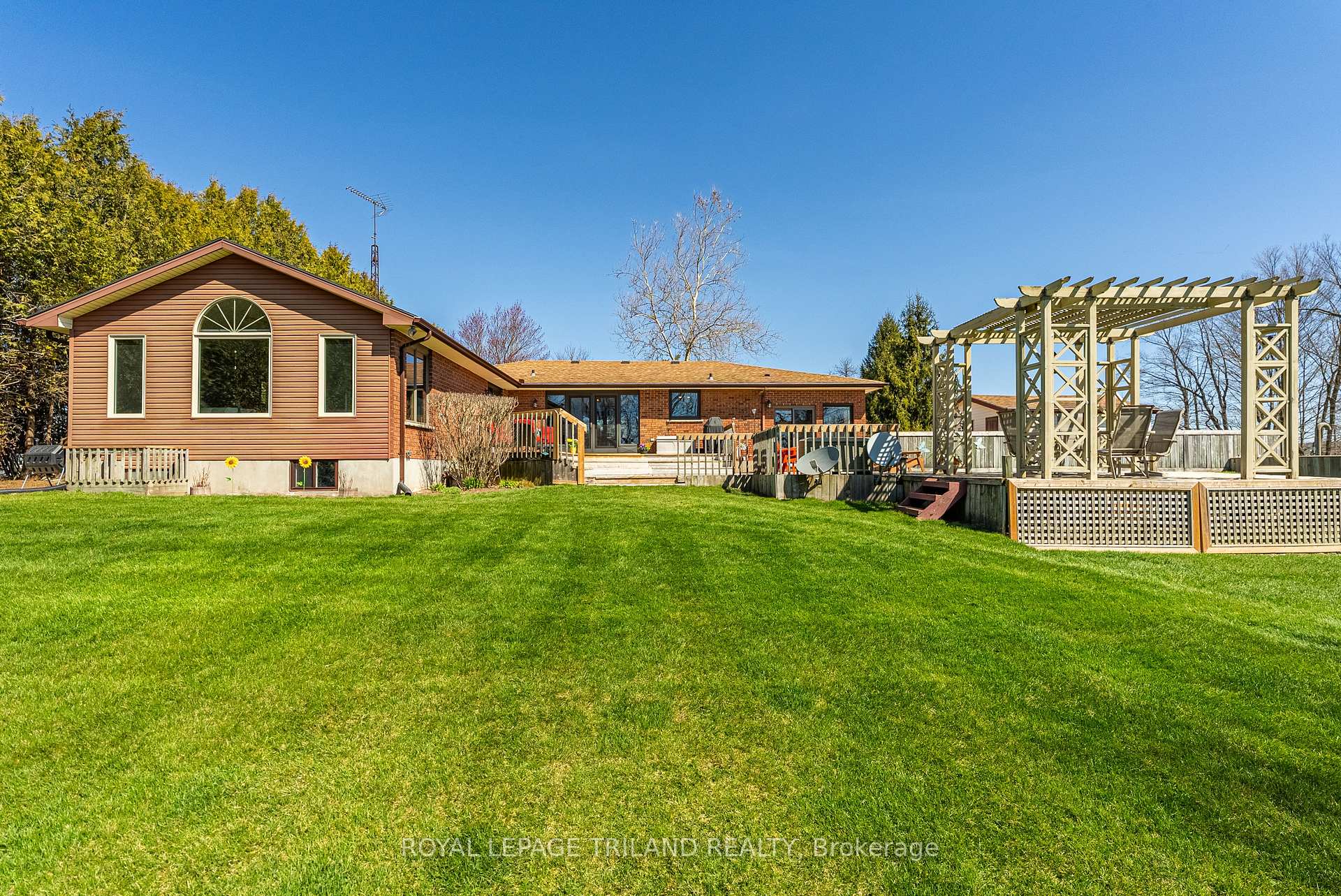 Photo 31 of 43845 Sparta Line, Central Elgin, Rural Central Elgin — HOMEH