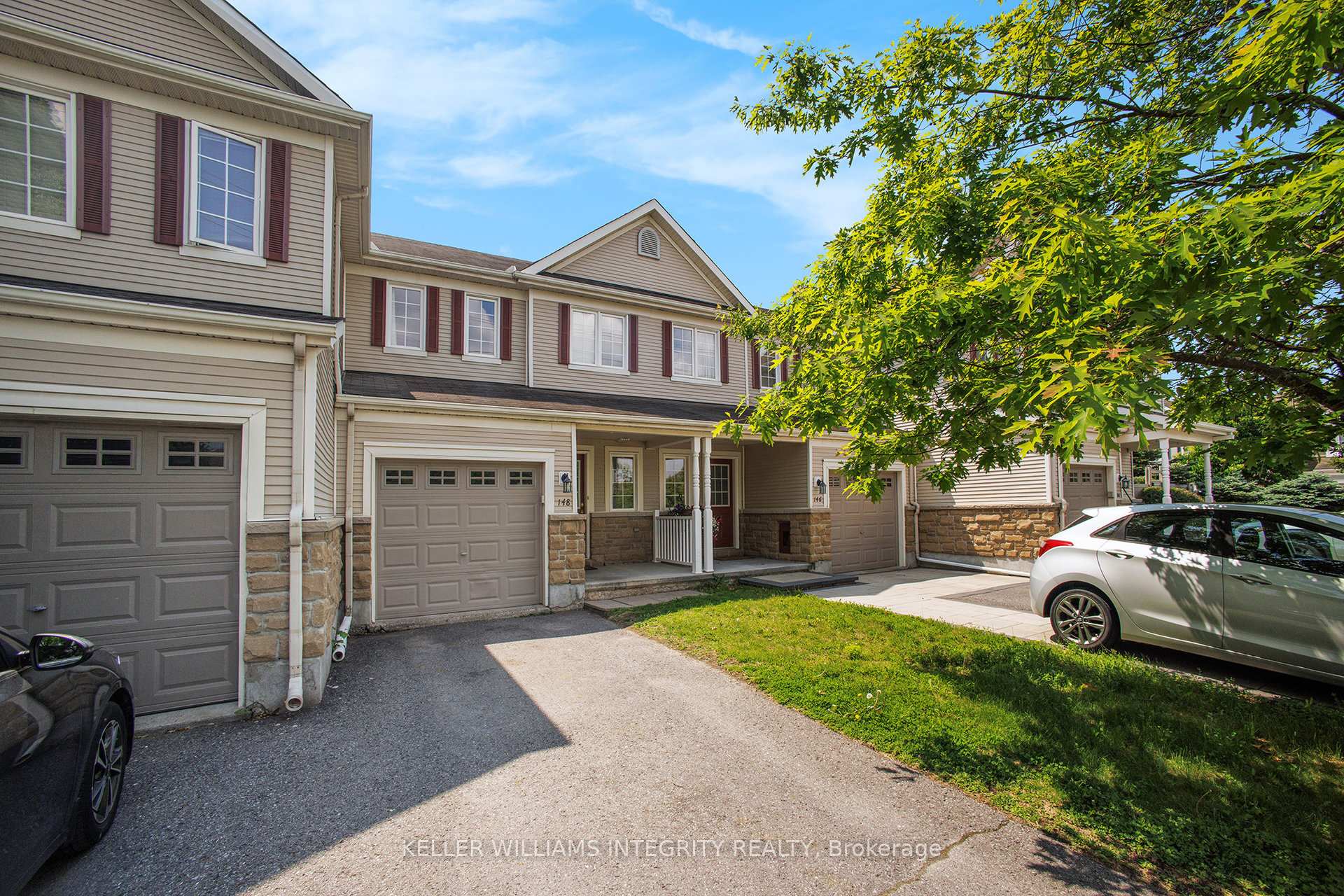 Photo 2 of 148 Goldwood Private, Ottawa, Barrhaven - Stonebridge — HOMEH