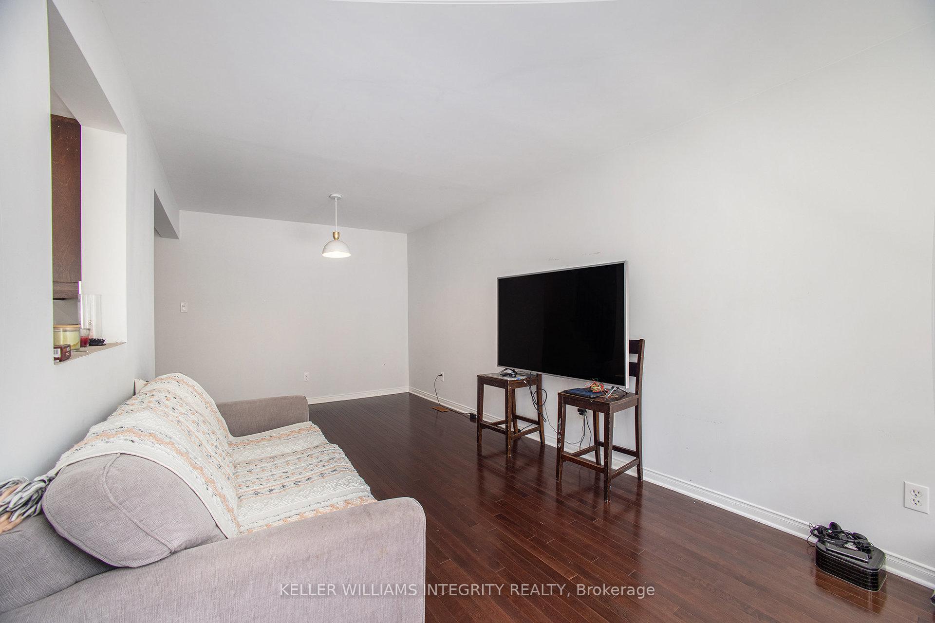 Photo 7 of 148 Goldwood Private, Ottawa, Barrhaven - Stonebridge — HOMEH