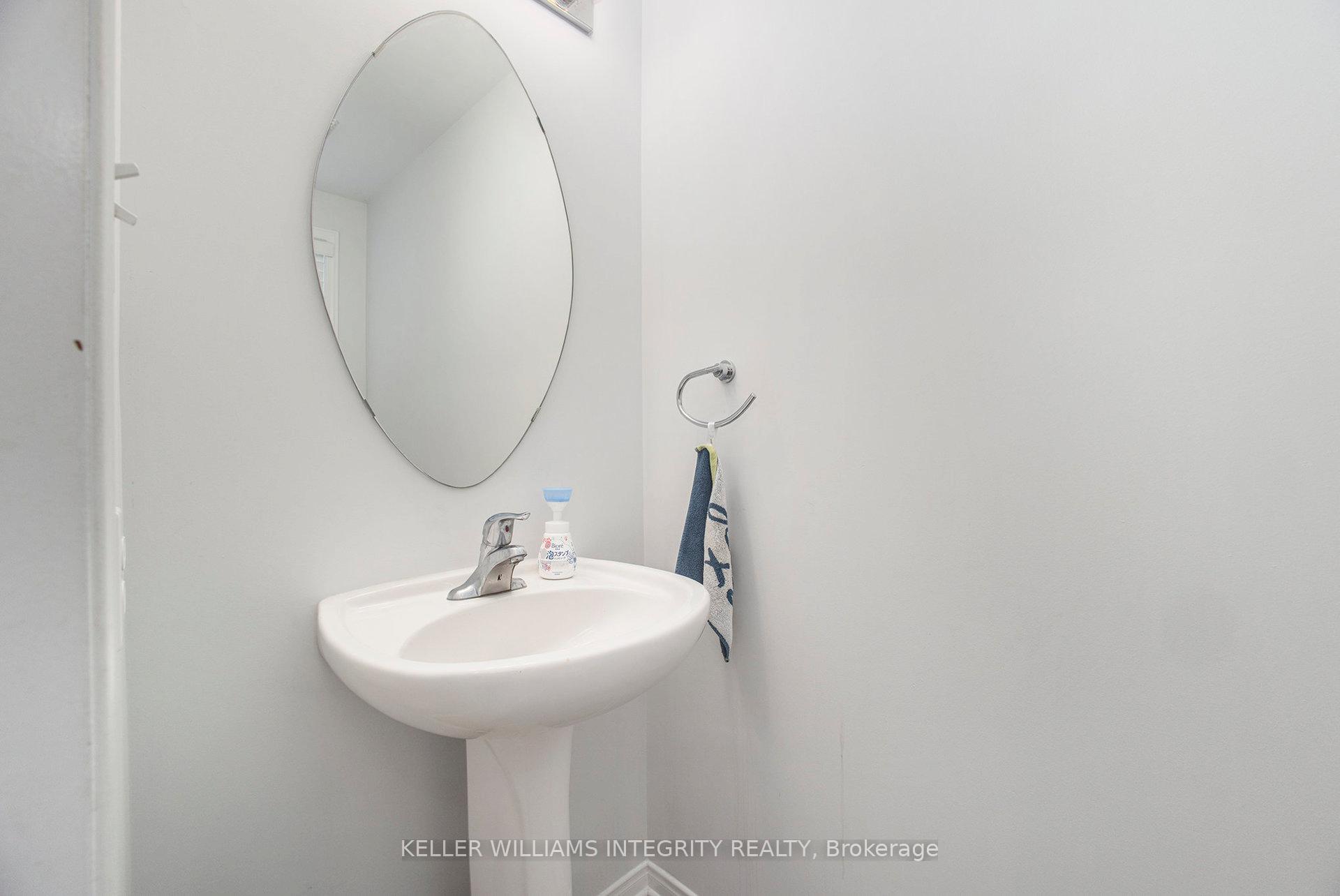 Photo 10 of 148 Goldwood Private, Ottawa, Barrhaven - Stonebridge — HOMEH
