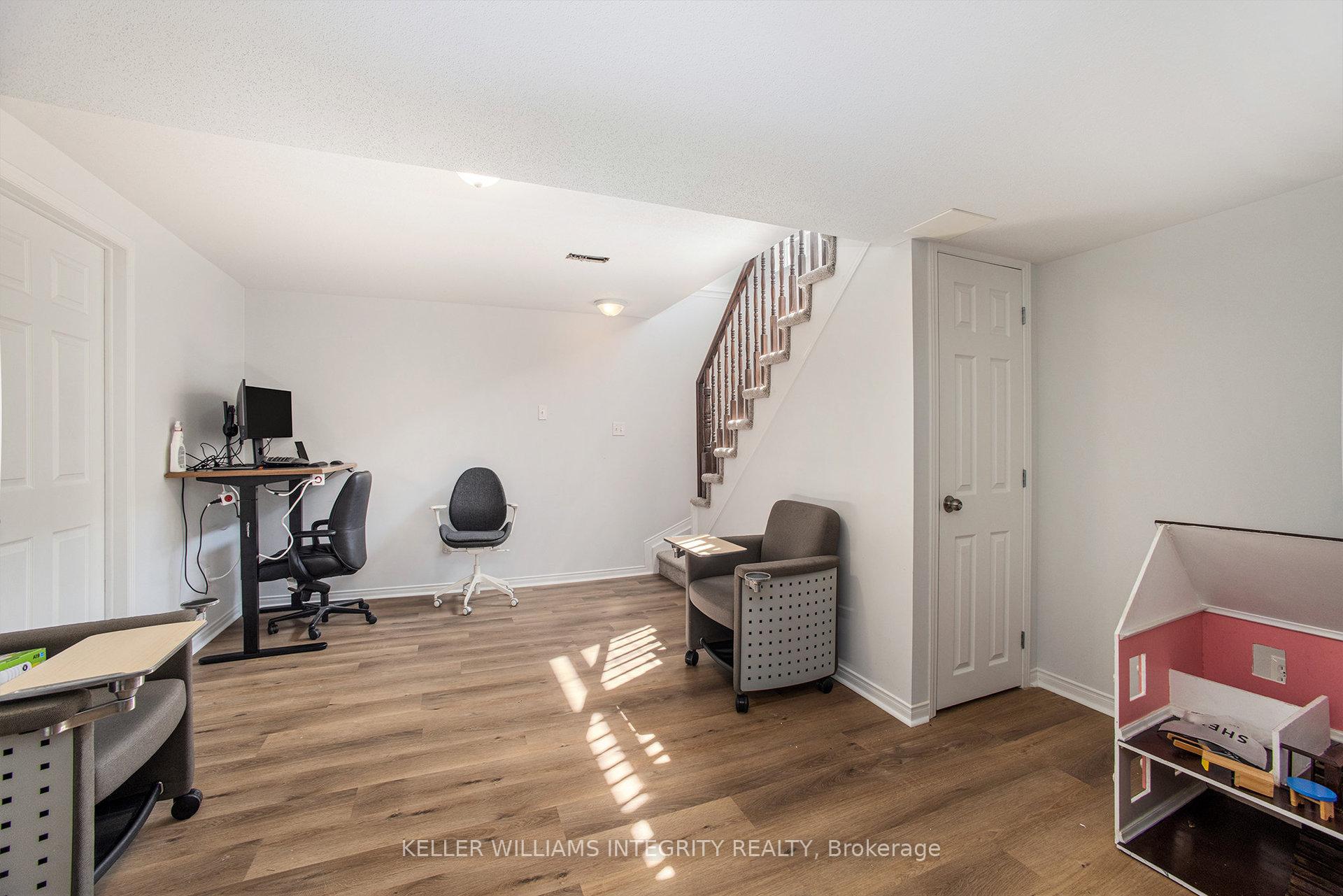 Photo 18 of 148 Goldwood Private, Ottawa, Barrhaven - Stonebridge — HOMEH