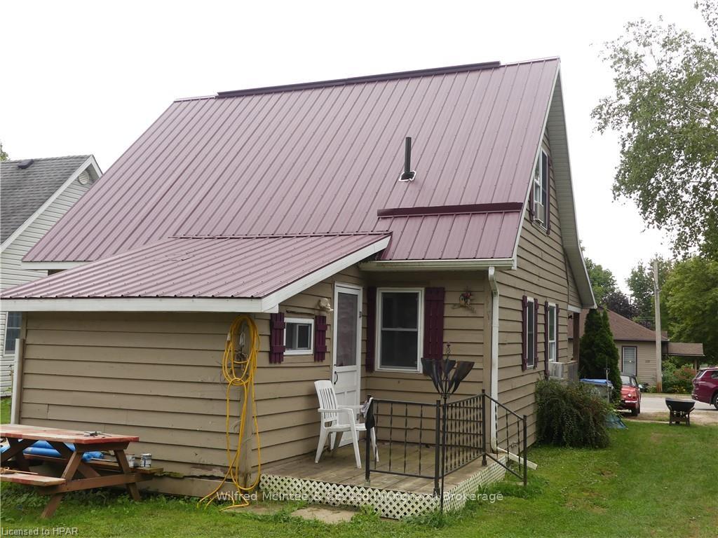 Photo 24 of 225 Mary Street, Central Huron, Clinton — HOMEH