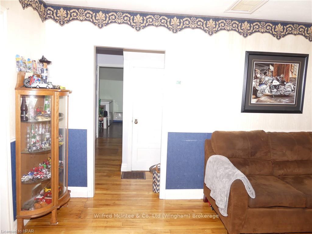 Photo 35 of 225 Mary Street, Central Huron, Clinton — HOMEH