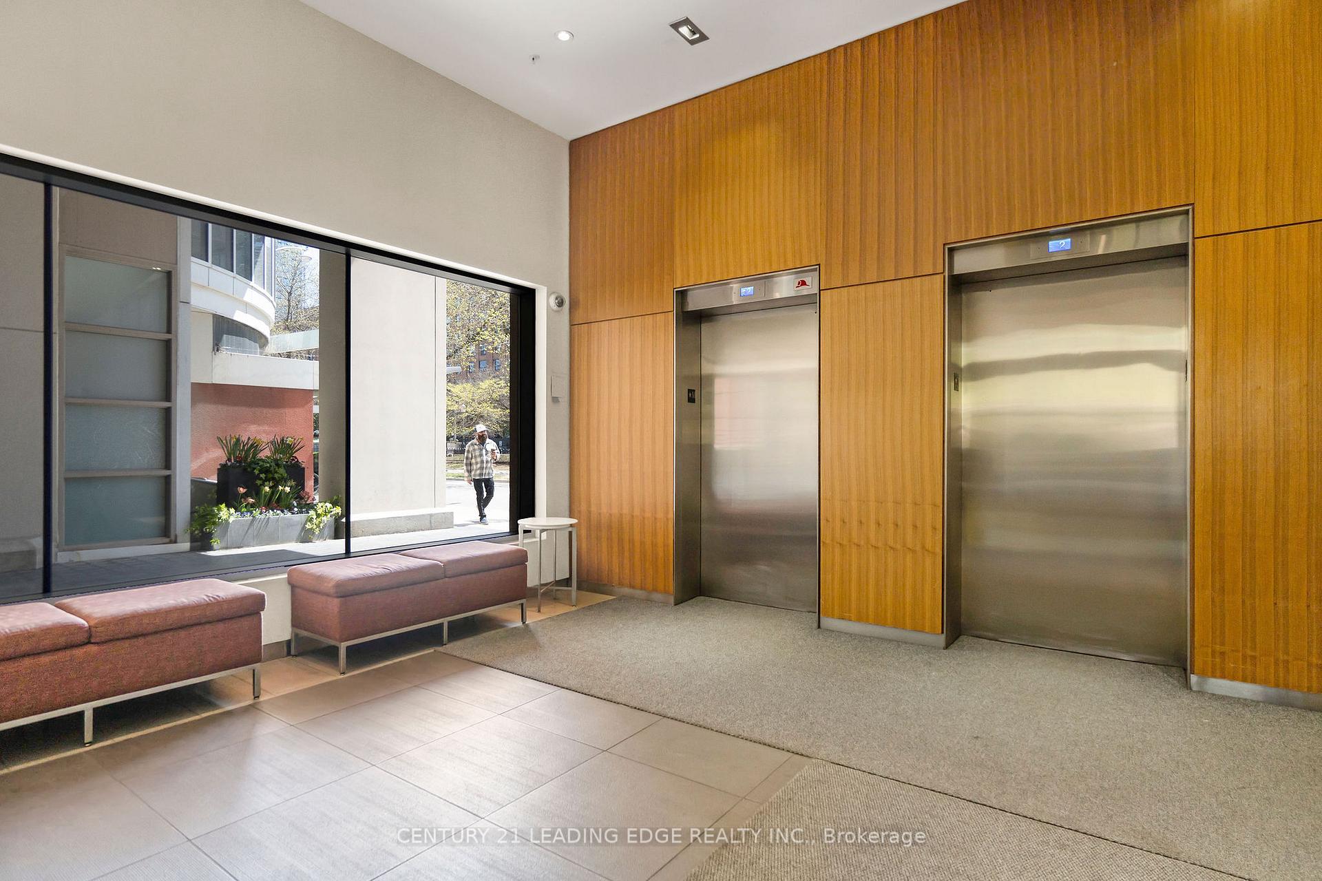 Photo 7 of Unit 720, 222 The Esplanade, Toronto, Waterfront Communities — HOMEH