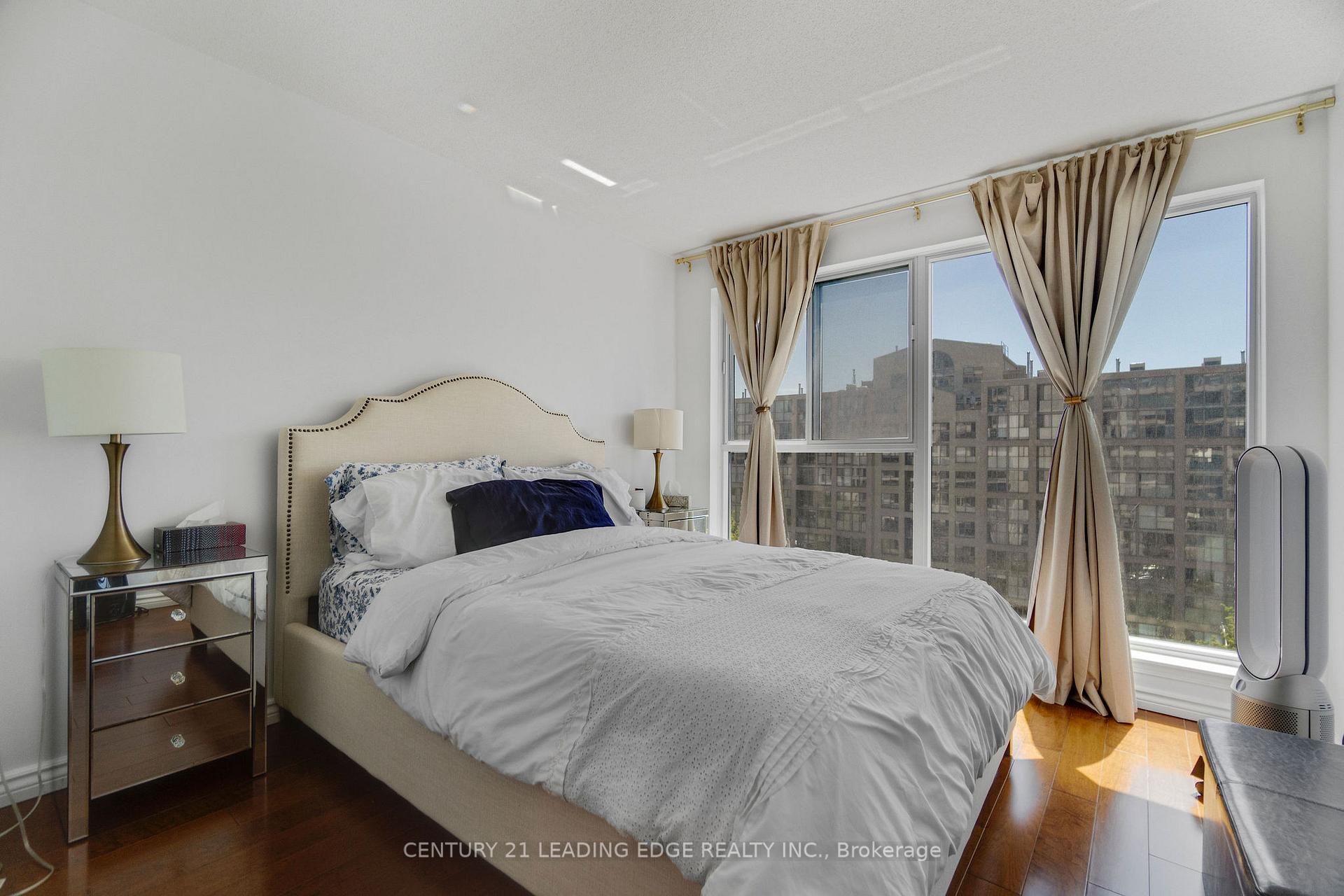 Photo 23 of Unit 720, 222 The Esplanade, Toronto, Waterfront Communities — HOMEH