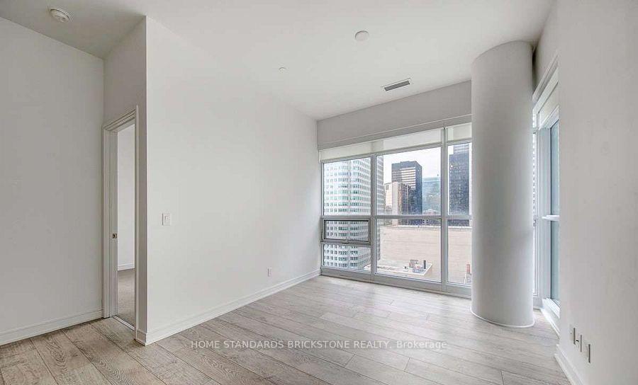 Photo 11 of Unit 2102, 88 Scott Street, Toronto, Church-Yonge Corridor — HOMEH