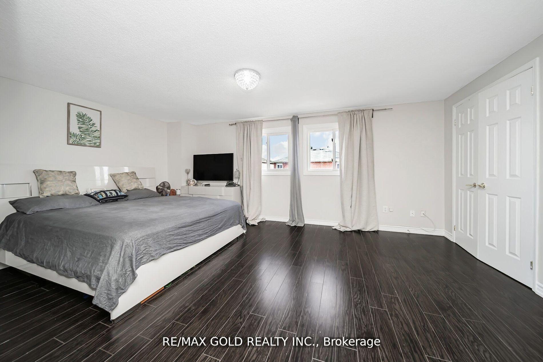 Photo 9 of 167 Ecclestone Drive, Brampton, Brampton West — HOMEH
