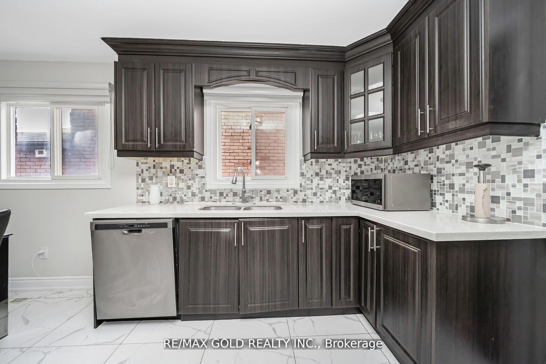 Photo 38 of 167 Ecclestone Drive, Brampton, Brampton West — HOMEH