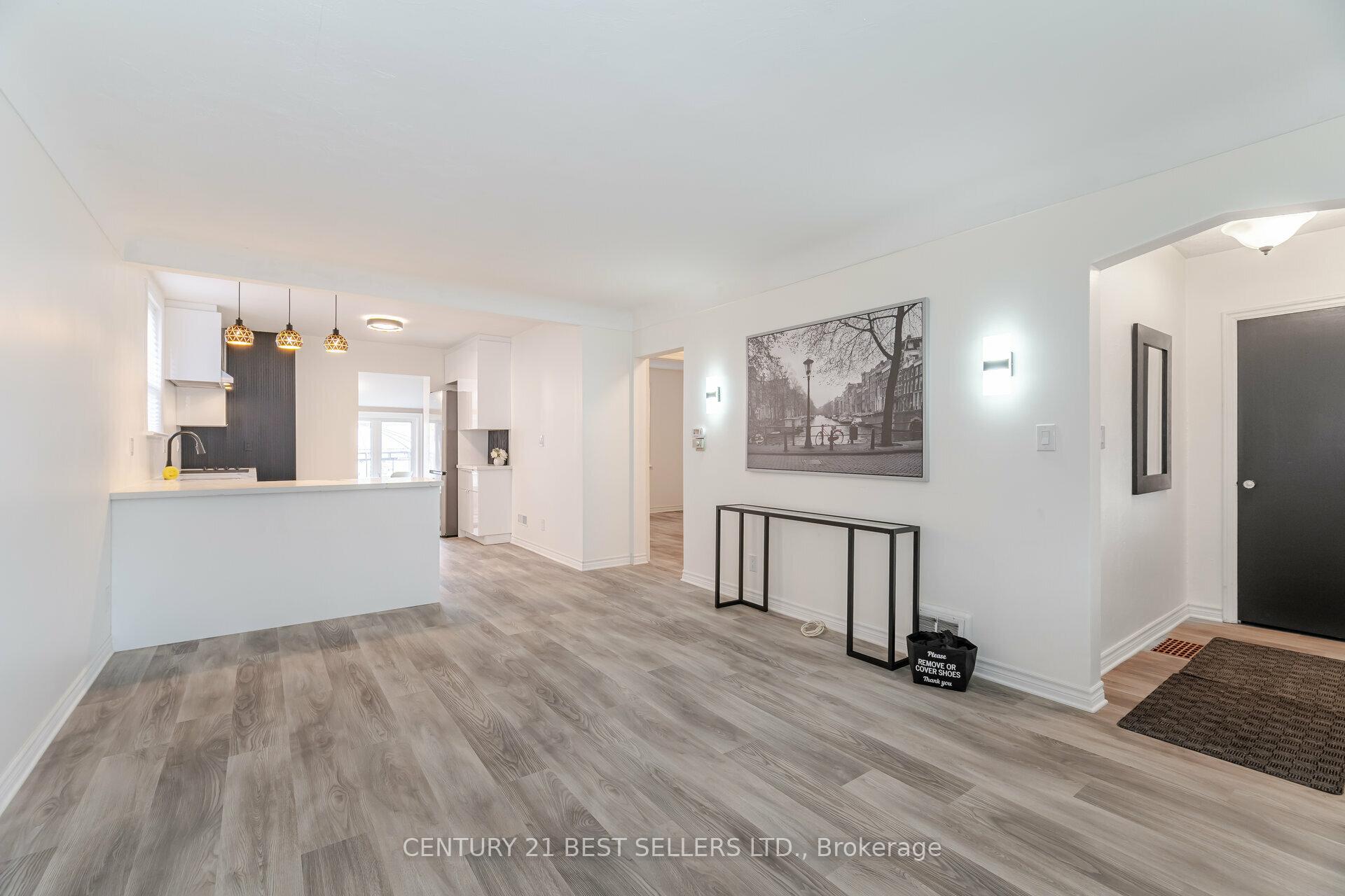 Photo 23 of 204 Summerhill Avenue, Hamilton, Glenview — HOMEH