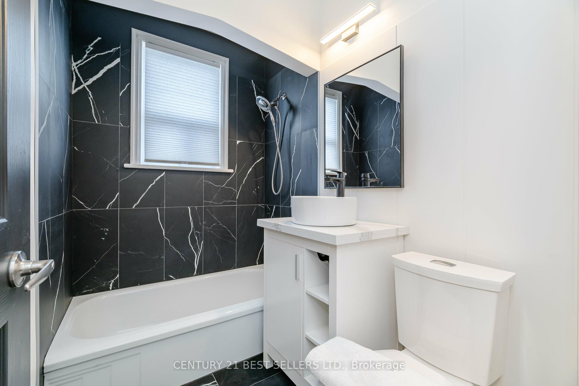 Photo 8 of 204 Summerhill Avenue, Hamilton, Glenview — HOMEH