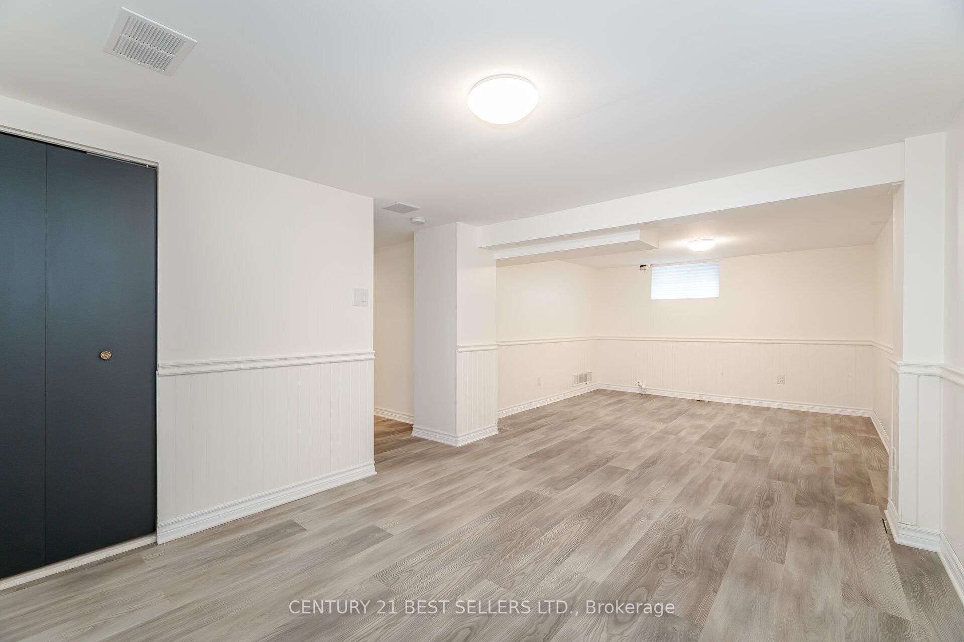 Photo 16 of 204 Summerhill Avenue, Hamilton, Glenview — HOMEH