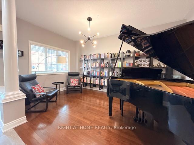 Photo 2 of 110 Dells Crescent, Brampton, Fletcher's Meadow — HOMEH