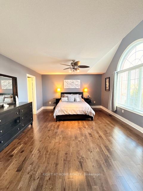 Photo 7 of 110 Dells Crescent, Brampton, Fletcher's Meadow — HOMEH
