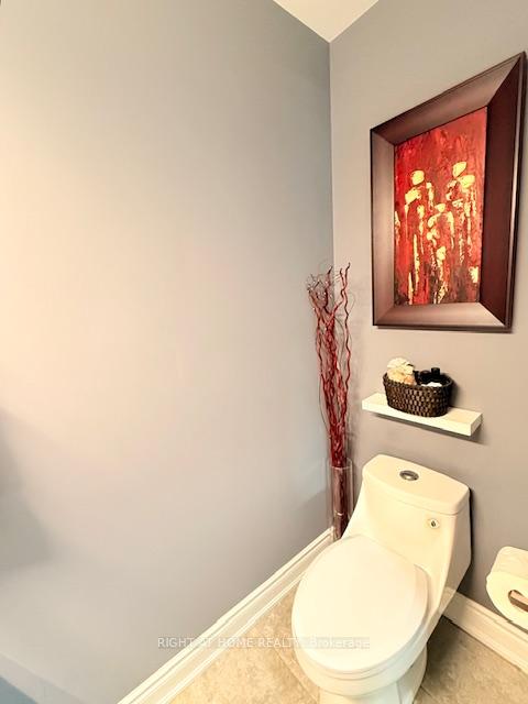 Photo 16 of 110 Dells Crescent, Brampton, Fletcher's Meadow — HOMEH