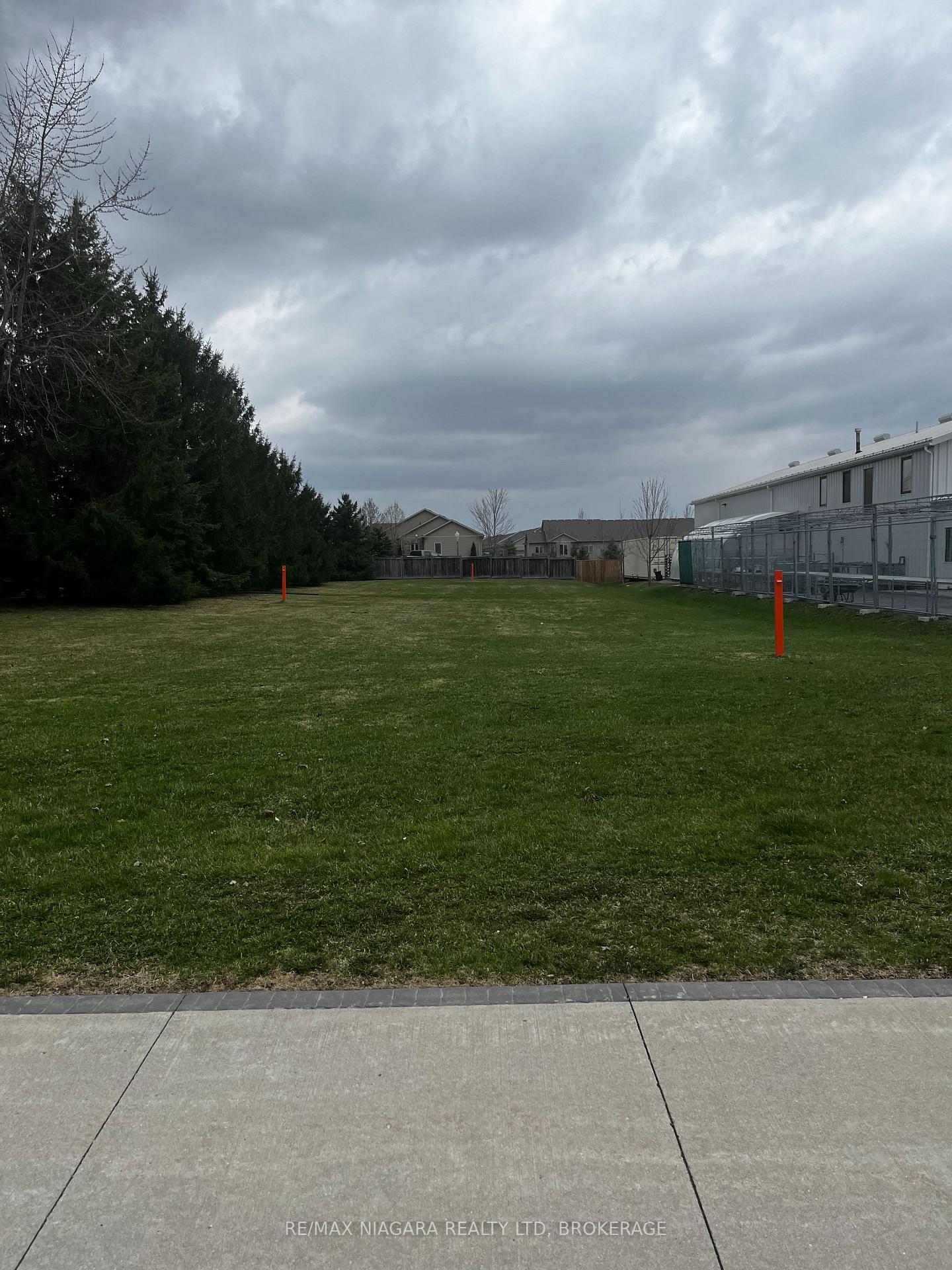 Photo 5 of 2450 Hwy 56, Hamilton, Binbrook — HOMEH