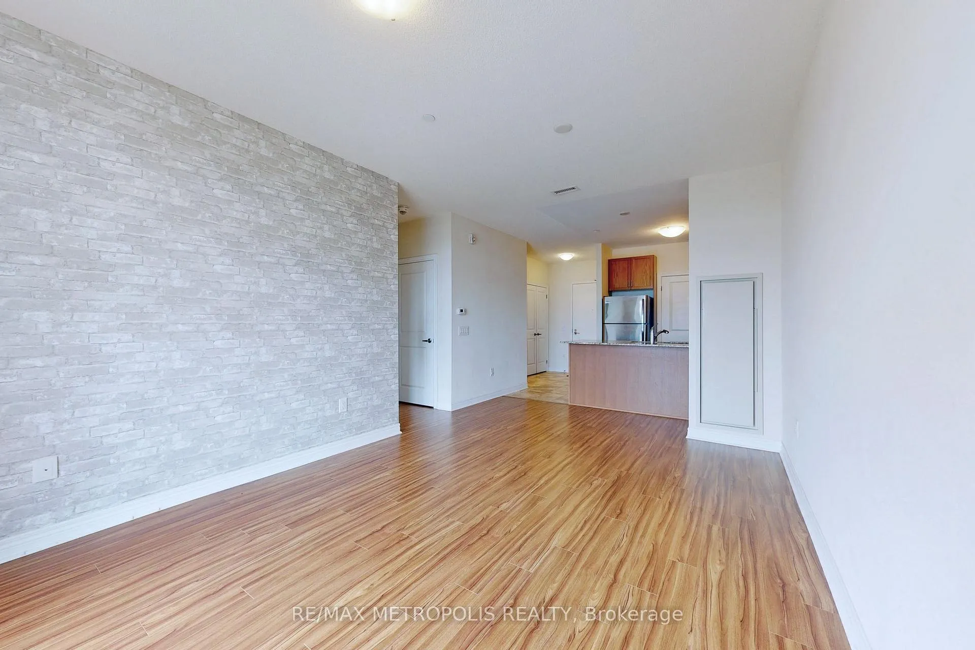 Photo 9 of Unit 816, 7325 Markham Road, Markham, Cedarwood — HOMEH