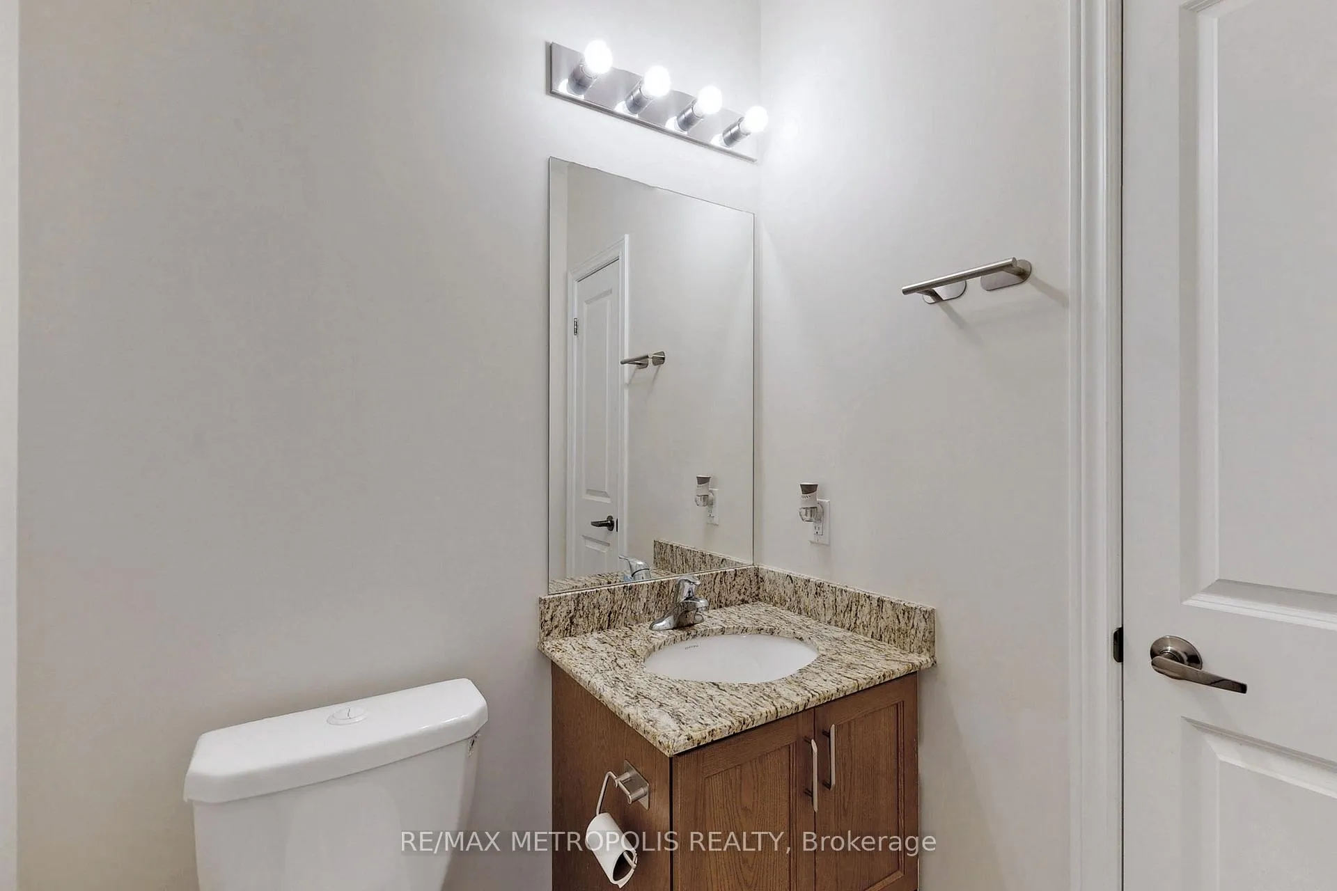 Photo 27 of Unit 816, 7325 Markham Road, Markham, Cedarwood — HOMEH