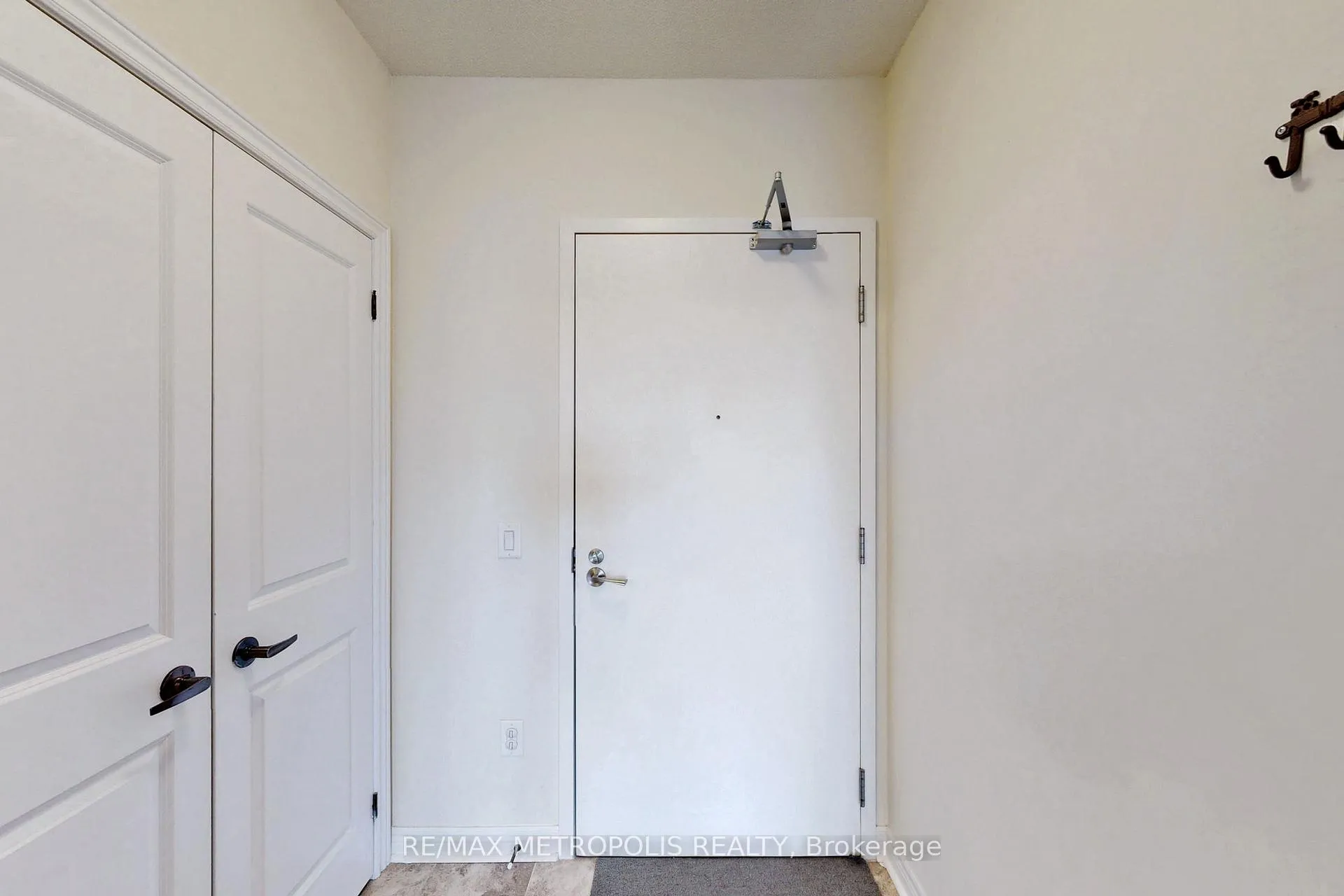 Photo 29 of Unit 816, 7325 Markham Road, Markham, Cedarwood — HOMEH